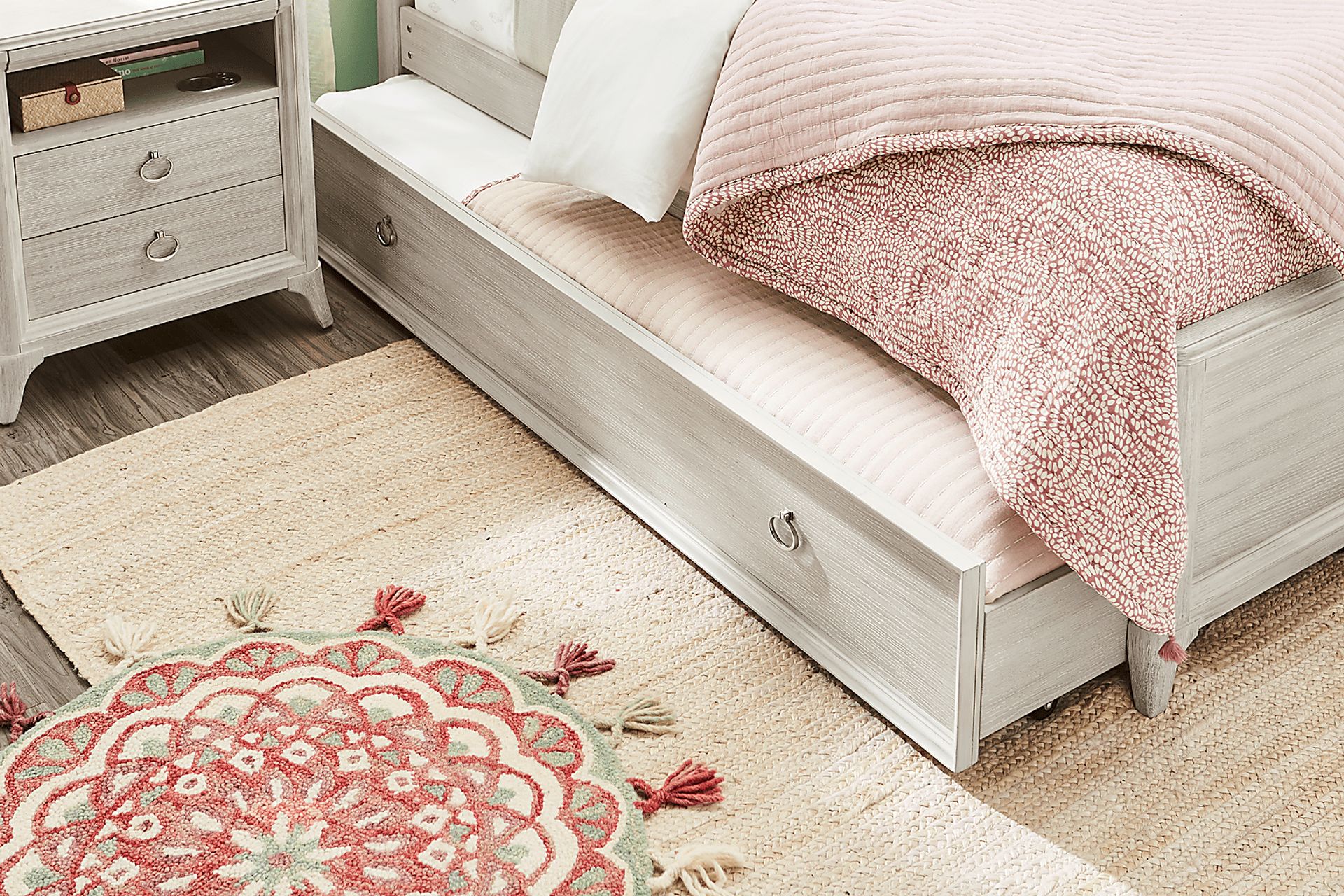 Kids Vivien Wirebrush Gray Twin Storage Trundle - Image 3