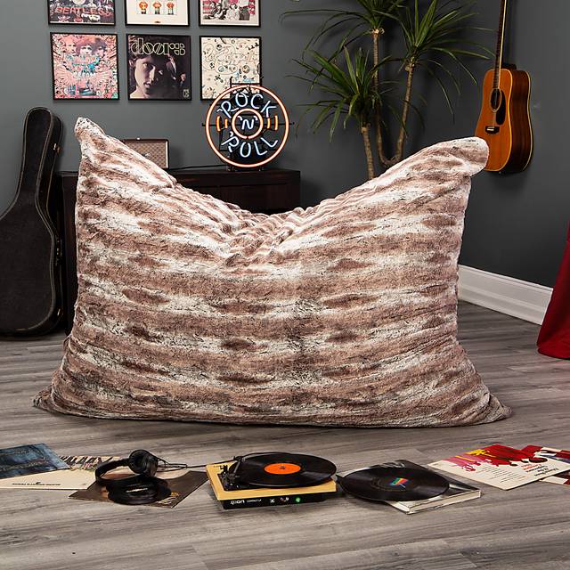 Kids Winter Dream Brown Large Faux Fur Floor Pillow - Thumbnail - Image 4