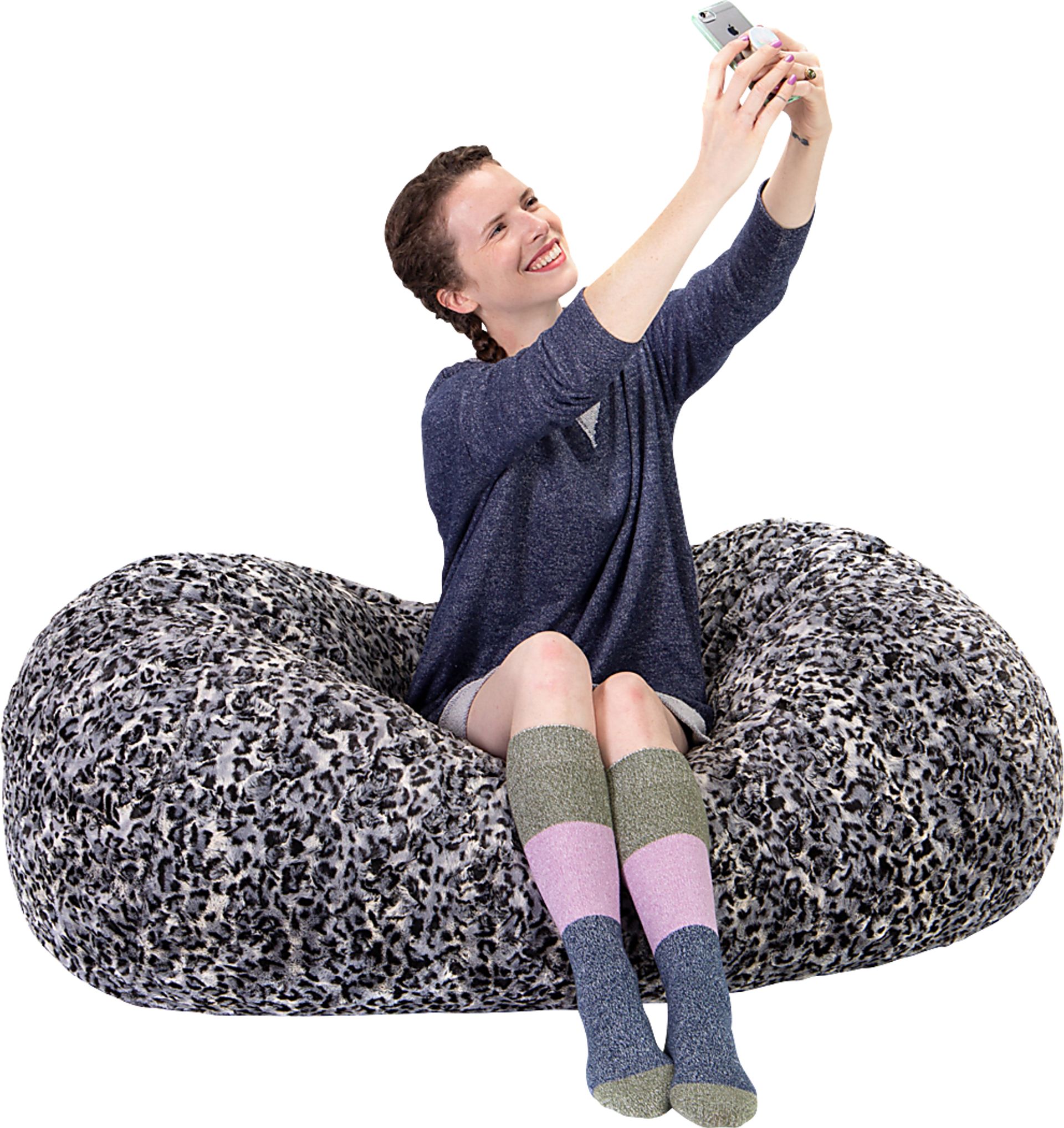 Kids Winter Dream Charcoal Faux Fur Small Bean Bag - Image 2