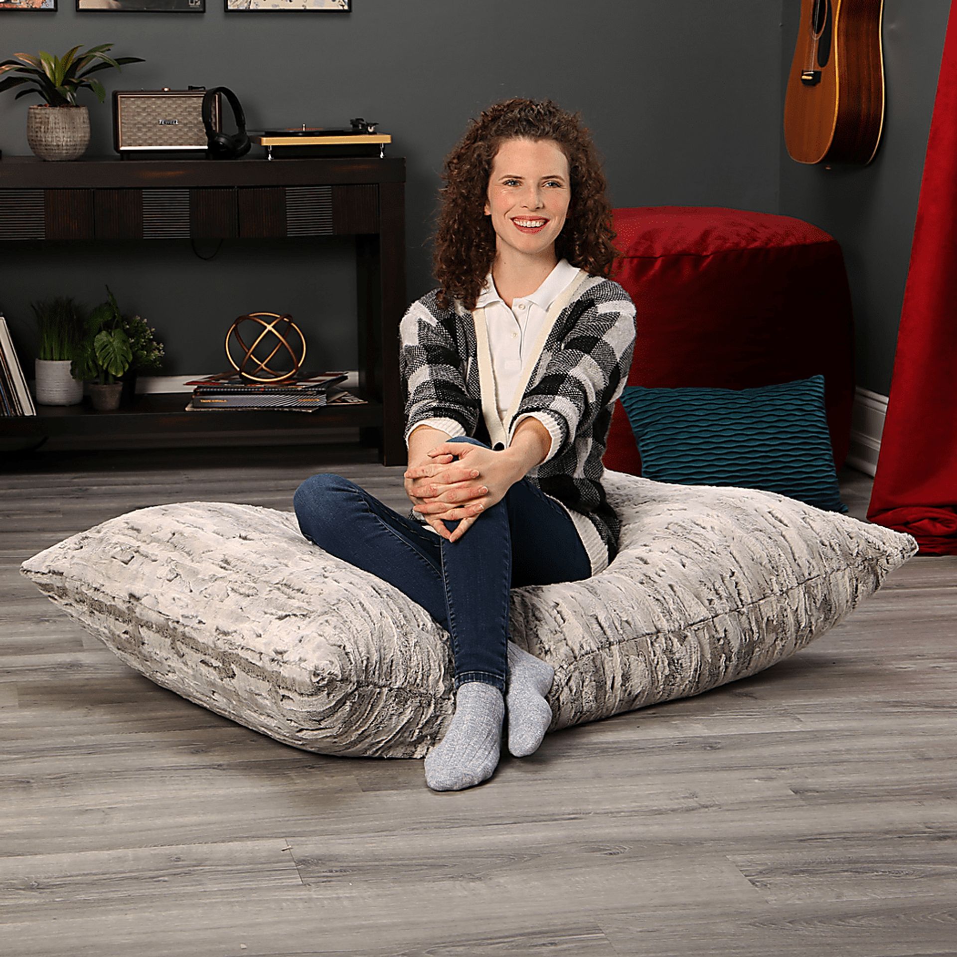 Kids Winter Dream Silver Faux Fur Floor Pillow - Image 5