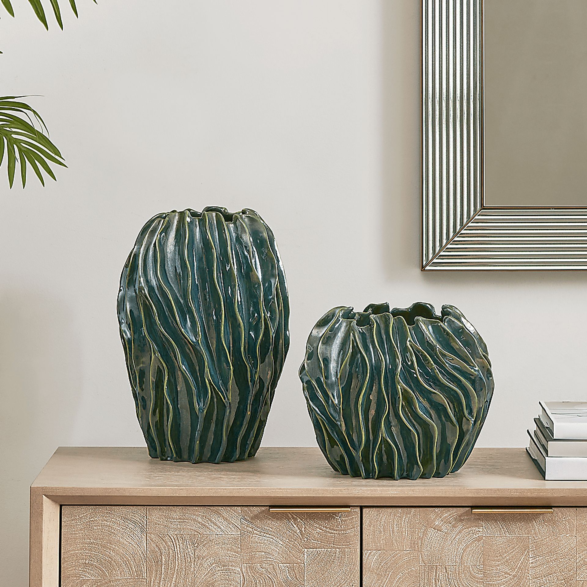 Kilala Green Outdoor Vase, Set of 2 - Image 2