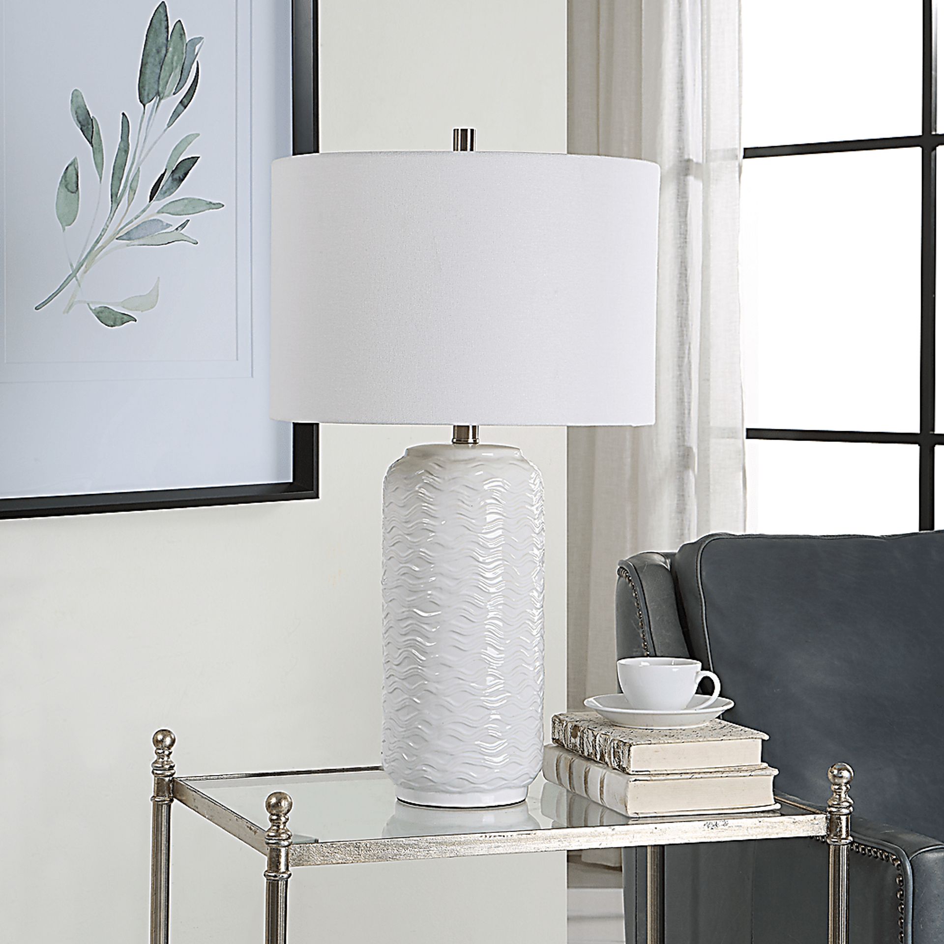 Kimmy Club White Lamp - Image 6