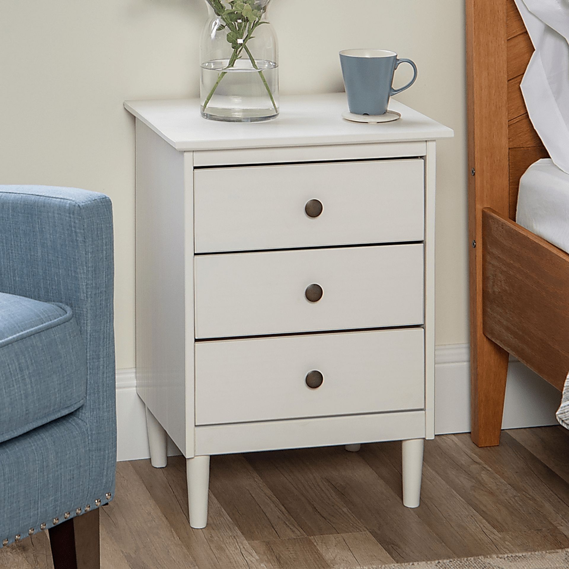 Kingshall White Nightstand - Image 2