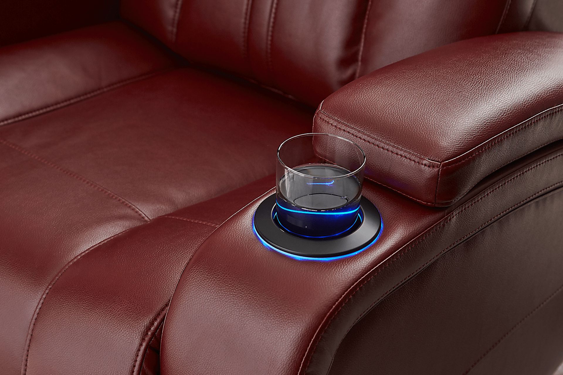 Kingvale Court Red Dual Power Reclining Console Loveseat - Image 6