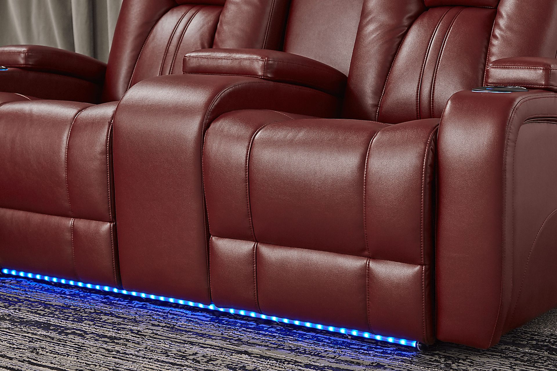 Kingvale Court Red Dual Power Reclining Console Loveseat - Image 7