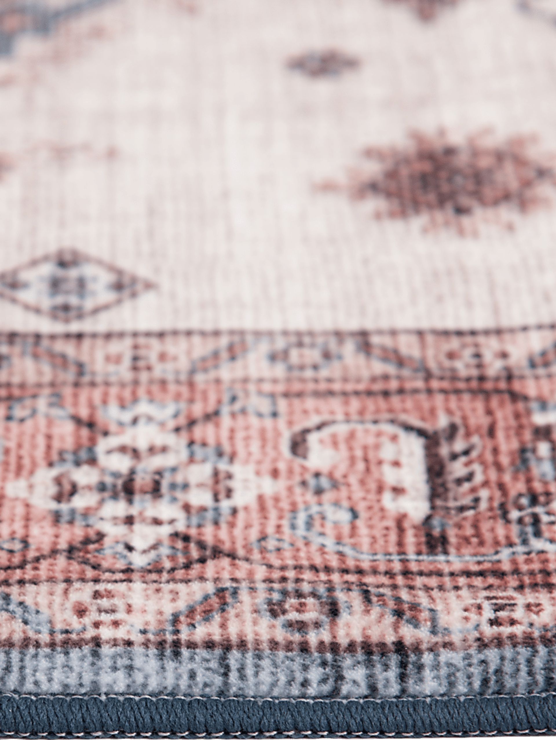 Kinniard Red 2'3 x 7'6 Rug - Image 5