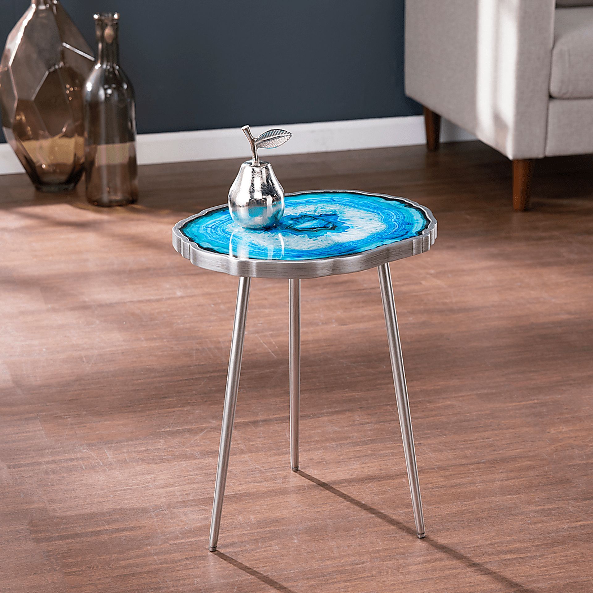 Kinzieway Blue Accent Table - Image 4