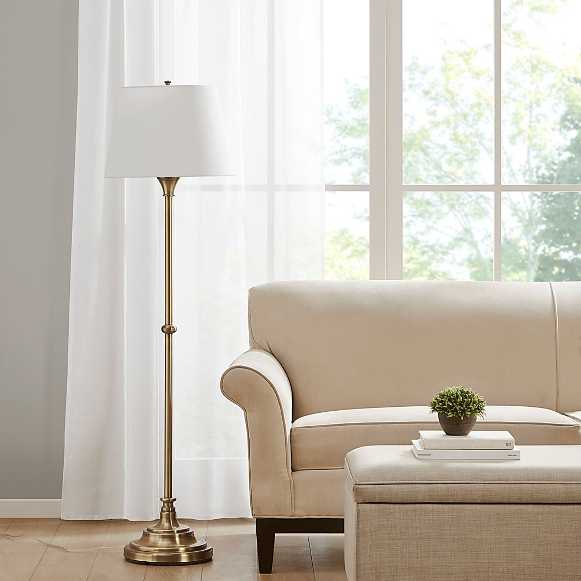 Kirkhill Court Brass Floor Lamp - Image 2