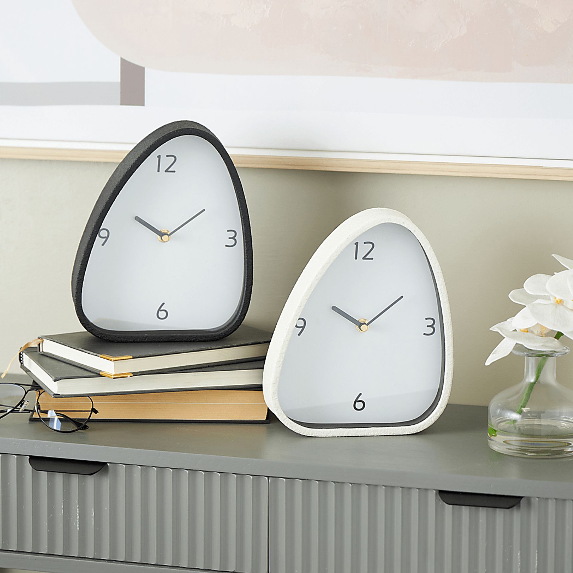 Kiten Black/White Clock, Set of 2 - Image 2