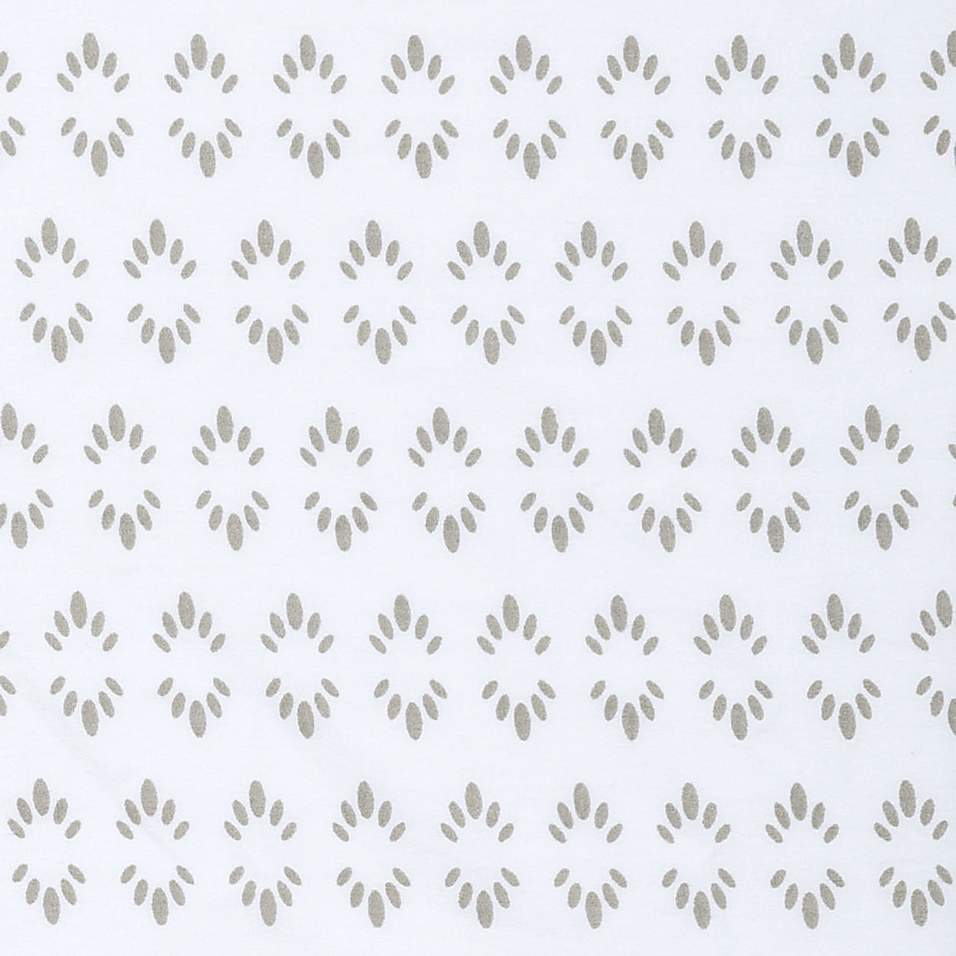 Kizzy Gray 3 Pc Baby Bedding Set - Image 6