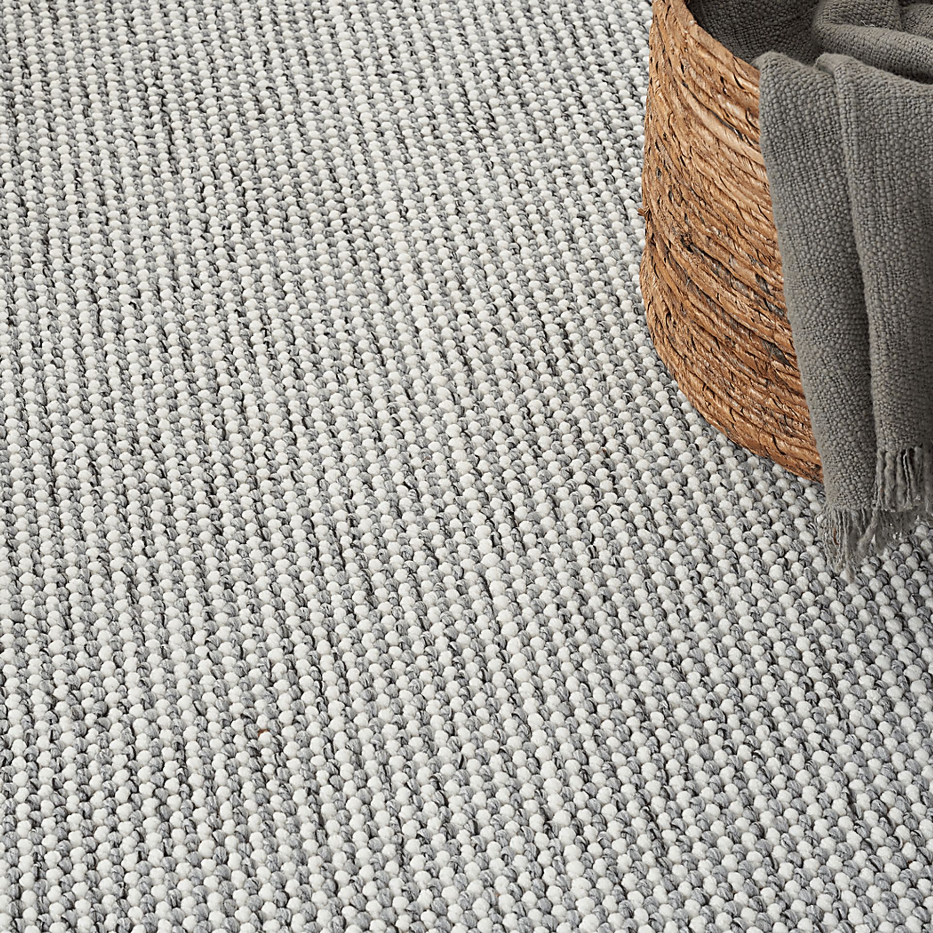 Kolley Gray 7'10 x 9'10 Rug - Image 6