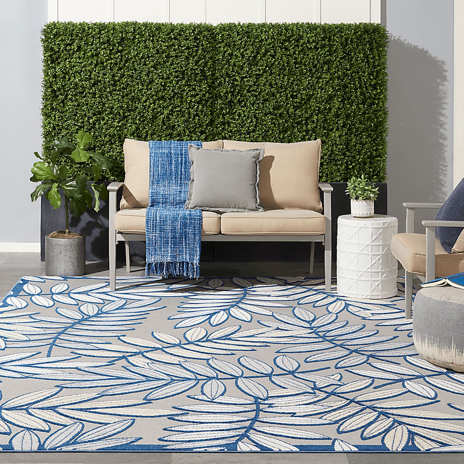 Krisiel Ivory/Navy 7'10 x 10'6 Indoor/Outdoor Rug - Image 2