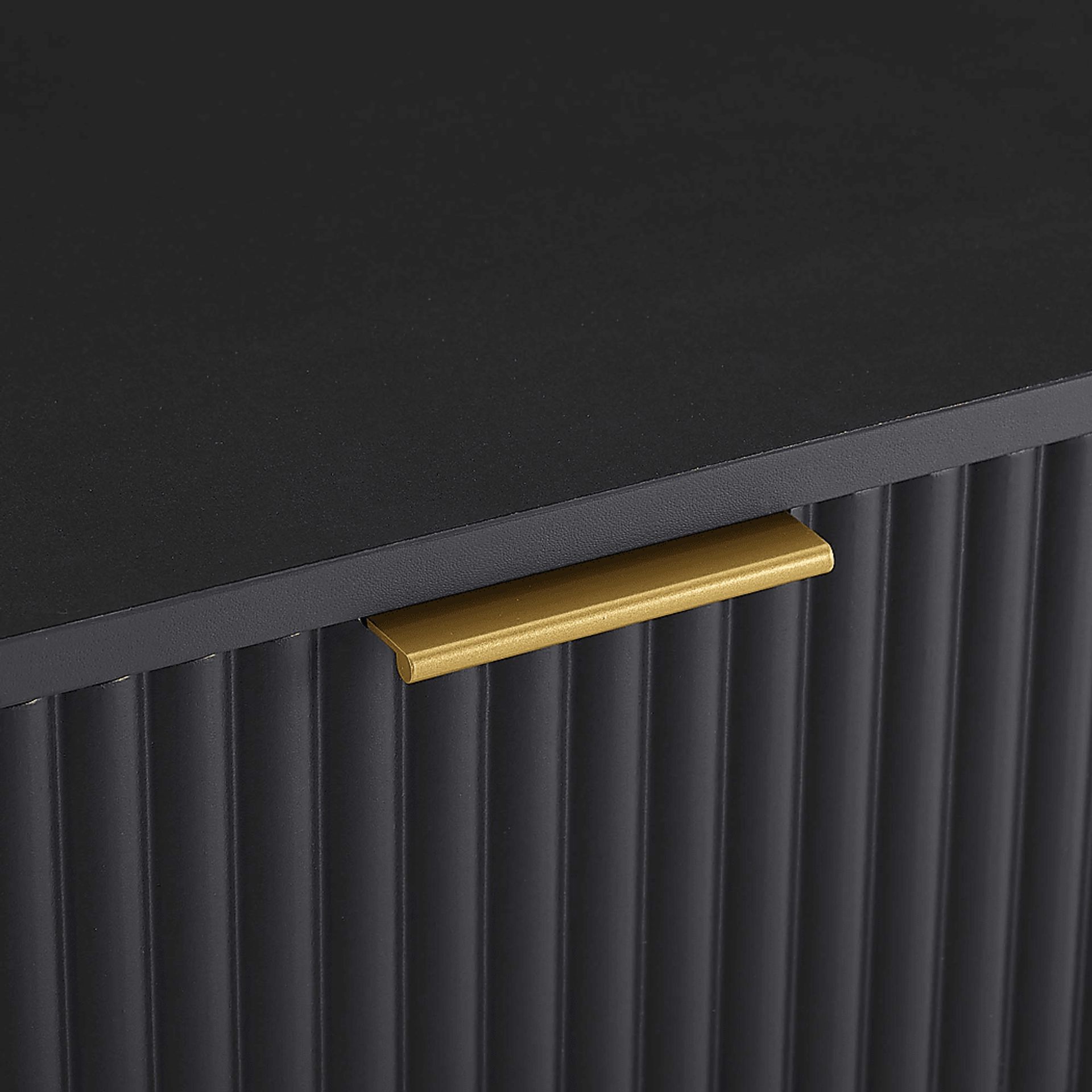 Kroc V Black Dresser - Image 4