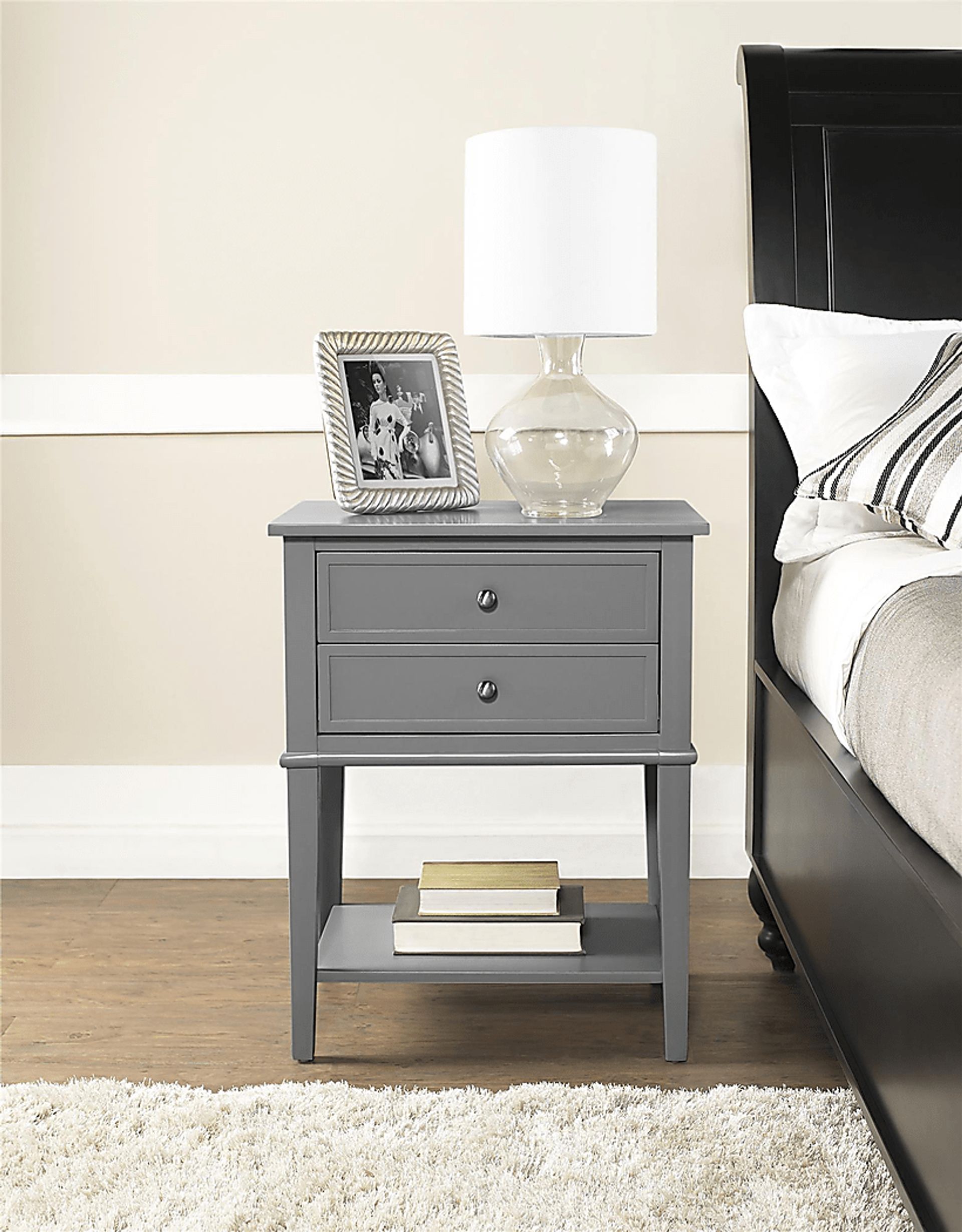 Kuhle Gray Accent Table - Image 6