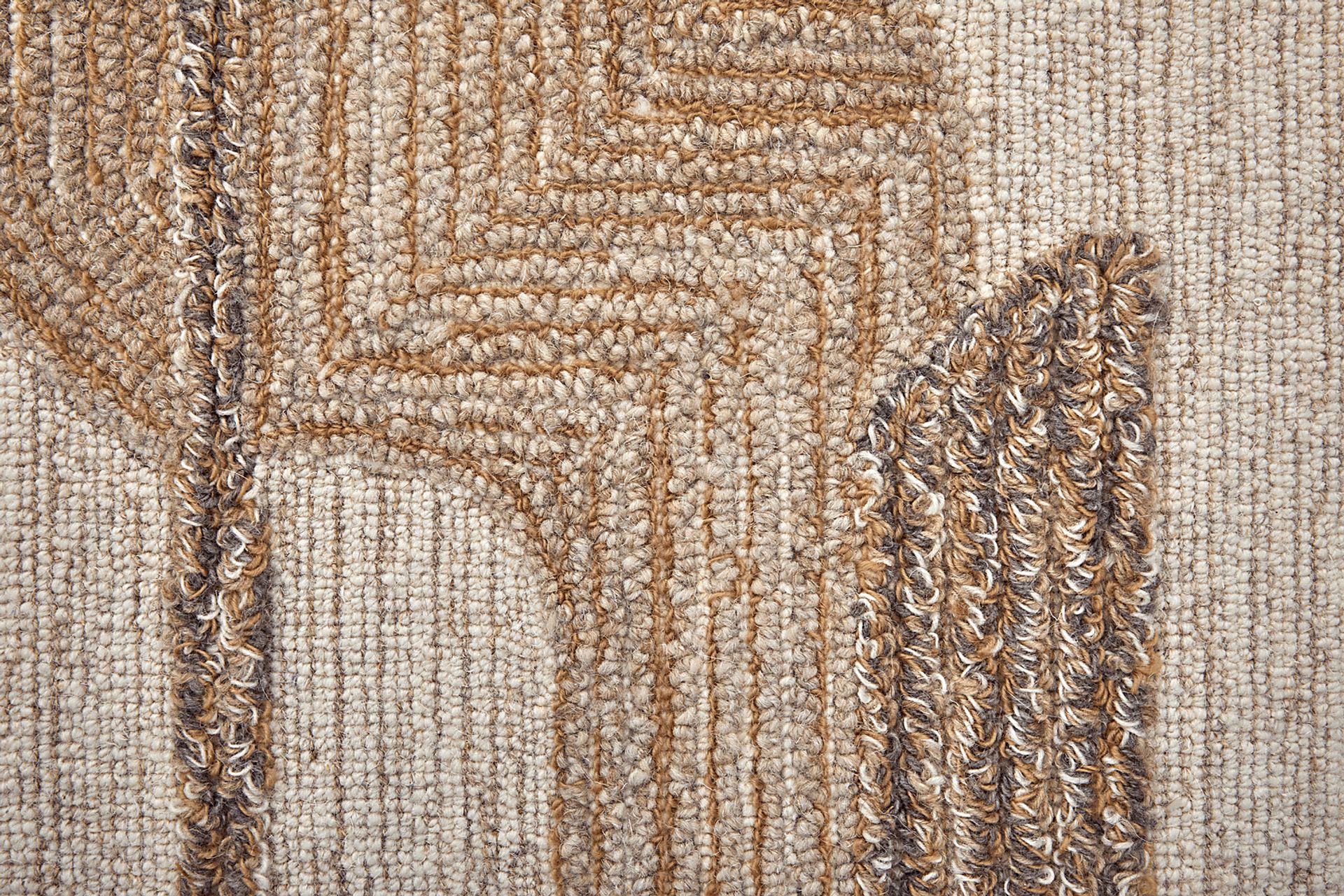 Kutubo Brown 5' x 8' Rug - Image 7