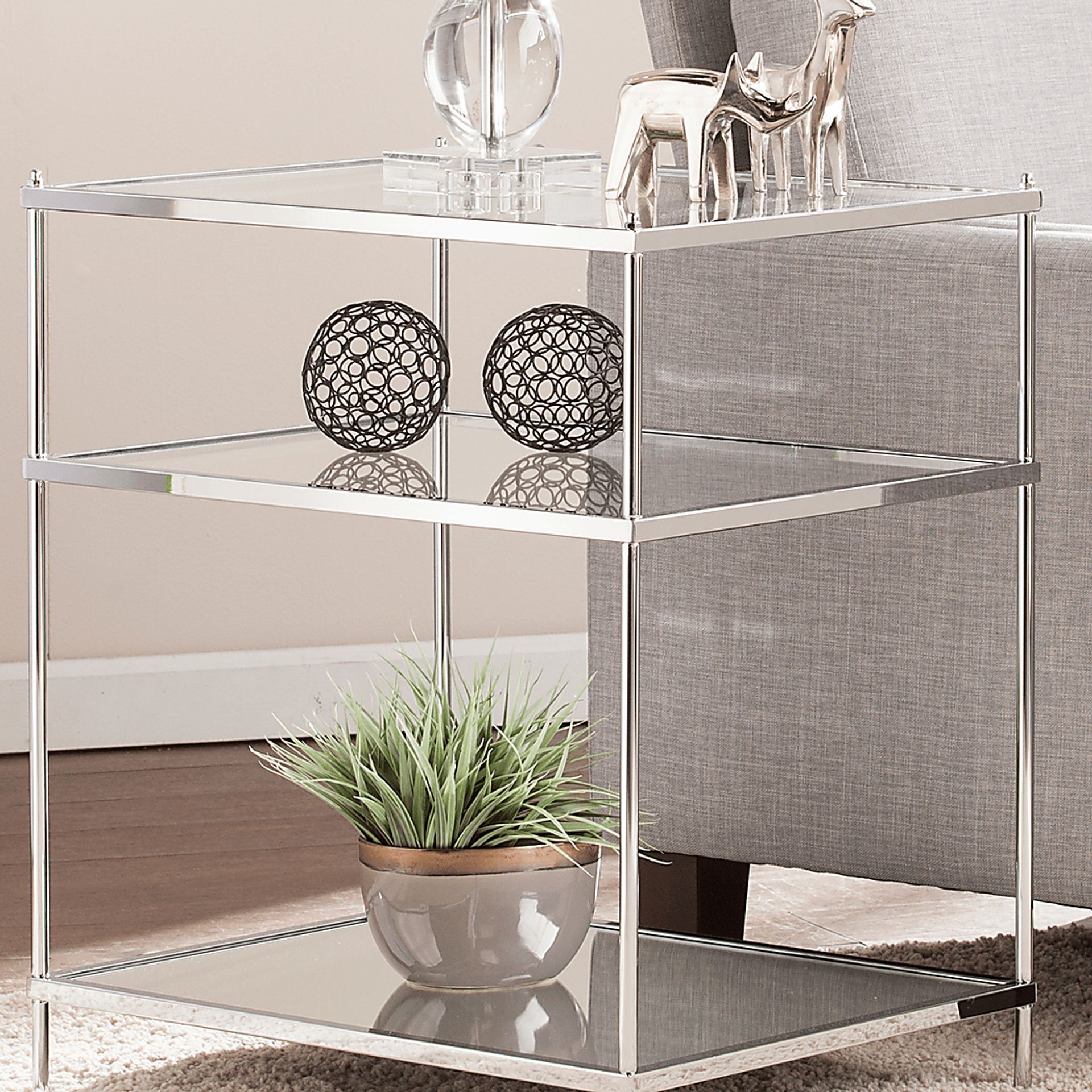 Kyaz Silver End Table - Image 3