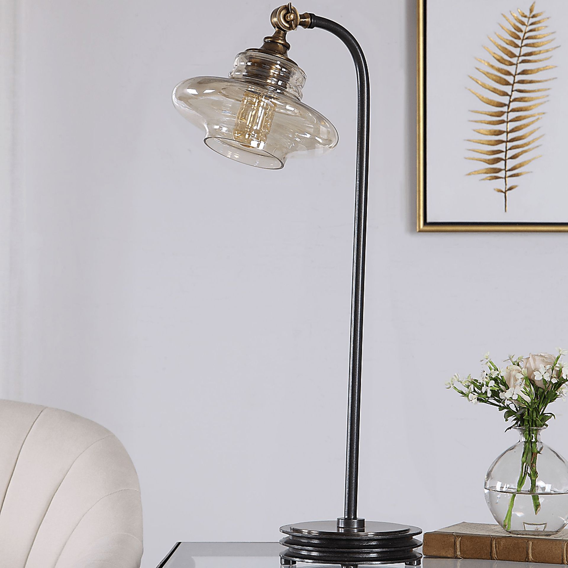 Kyle Avenue Black Lamp - Image 7