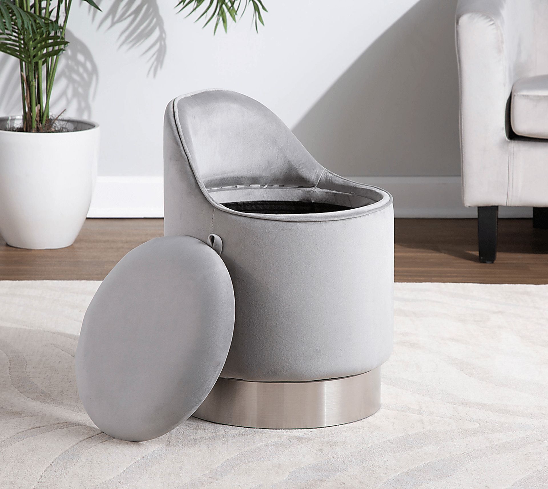 Kylman Silver Vanity Stool - Image 12