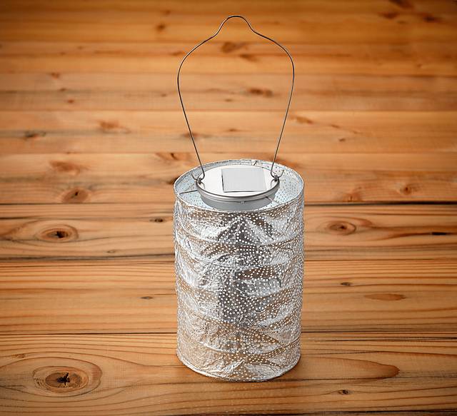 La Flora Silver Outdoor Solar Lantern - Thumbnail - Image 2