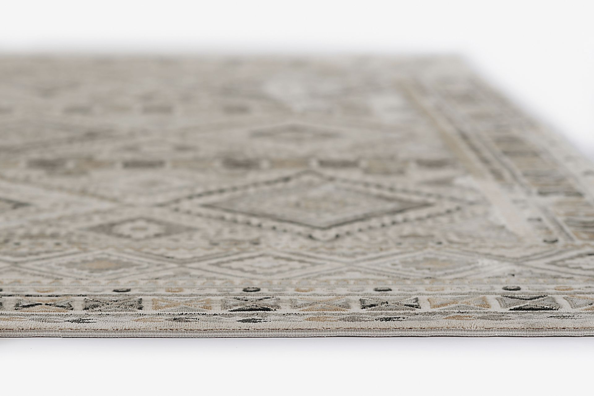 Laene Off-White 3'10 x 5'7 Rug - Image 8