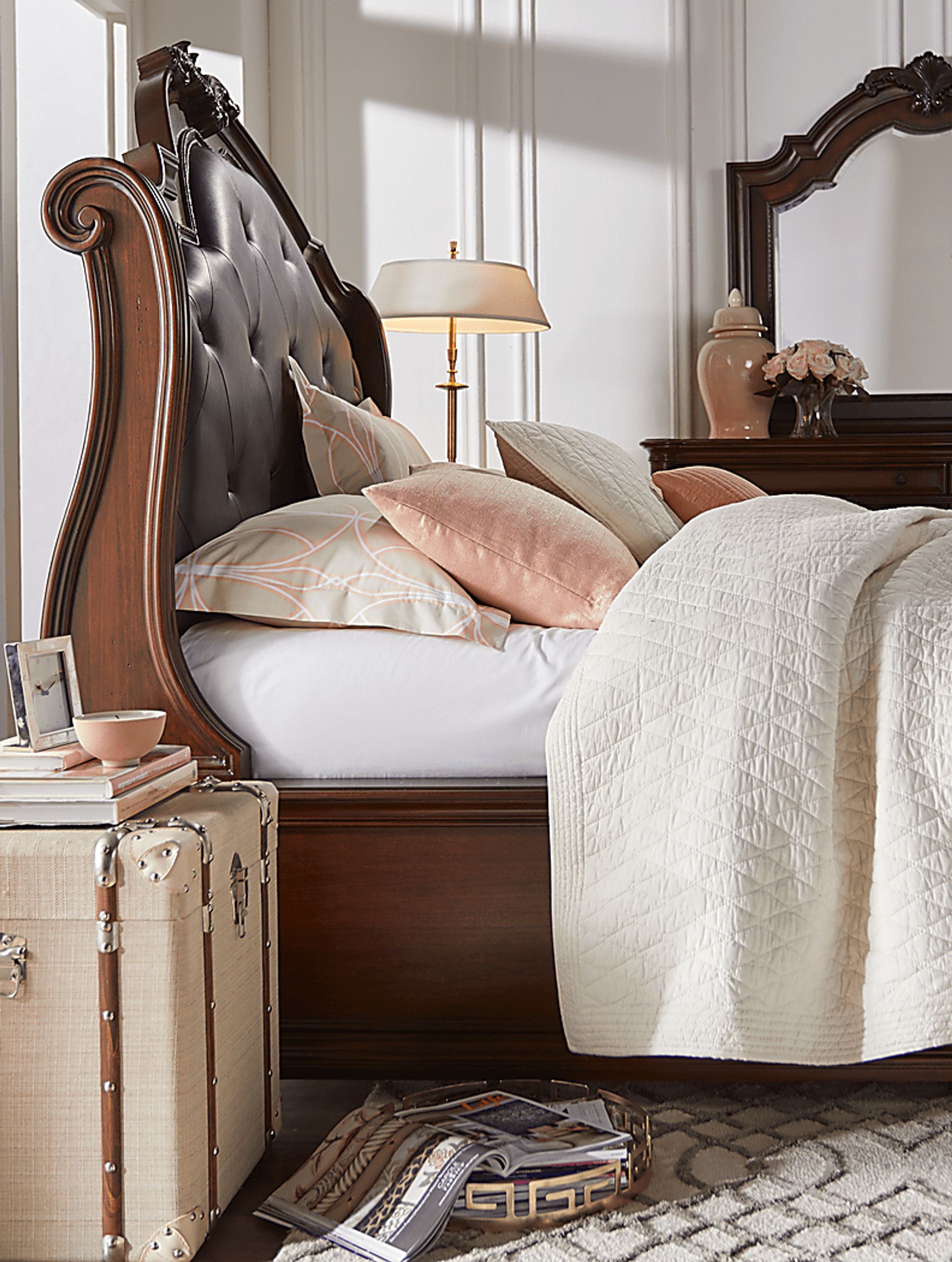 Lafayette Place Brown 3 Pc King Upholstered Bed - Image 3