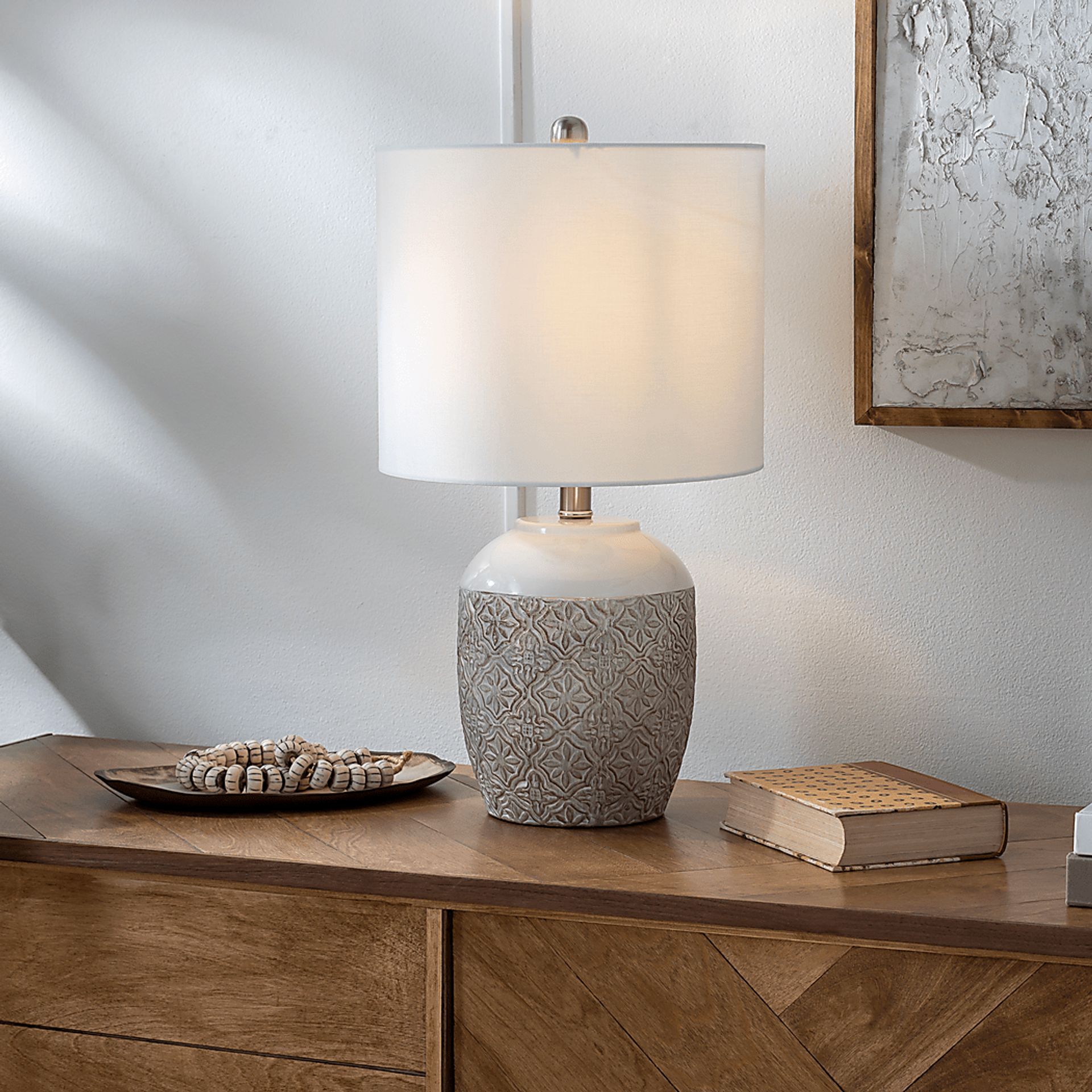 Lafferty Island Beige Lamp - Image 7