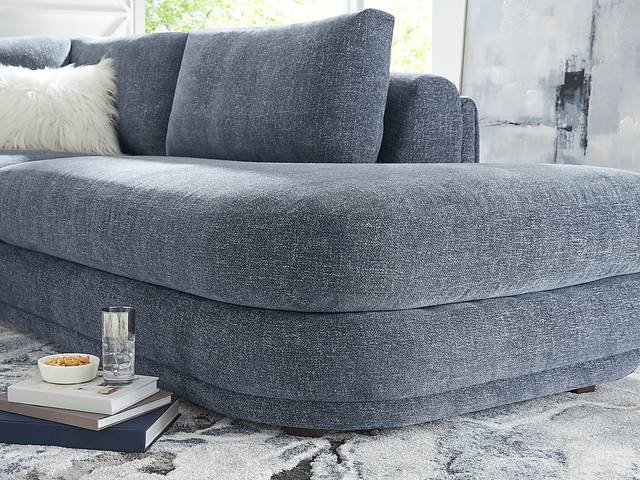 Laguna Hills Indigo 5 Pc Sectional Living Room - Thumbnail - Image 8