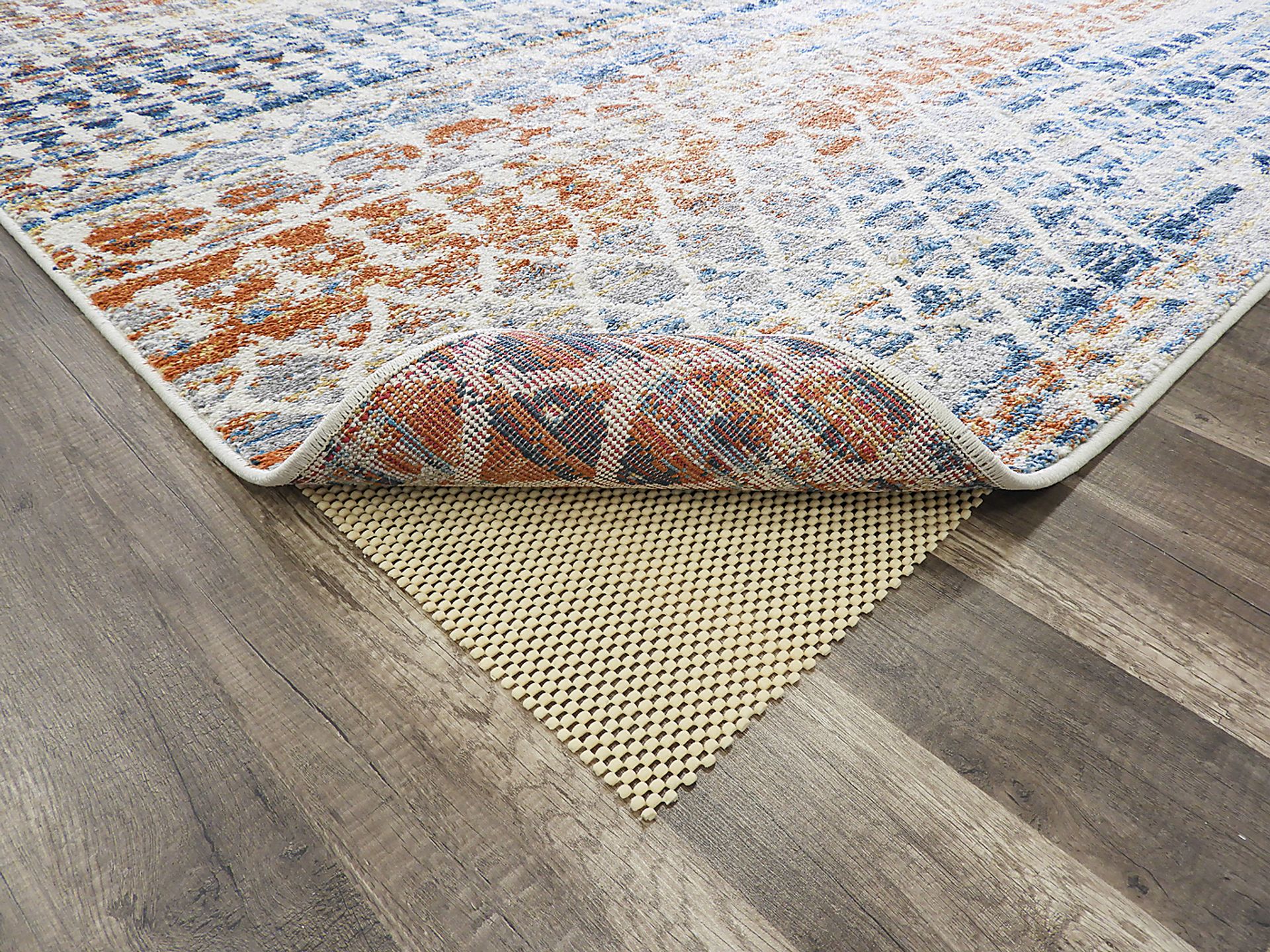 CosmoLiving By Cosmopolitan Laiklyn Ivory 8' x 10' Rug - Image 3