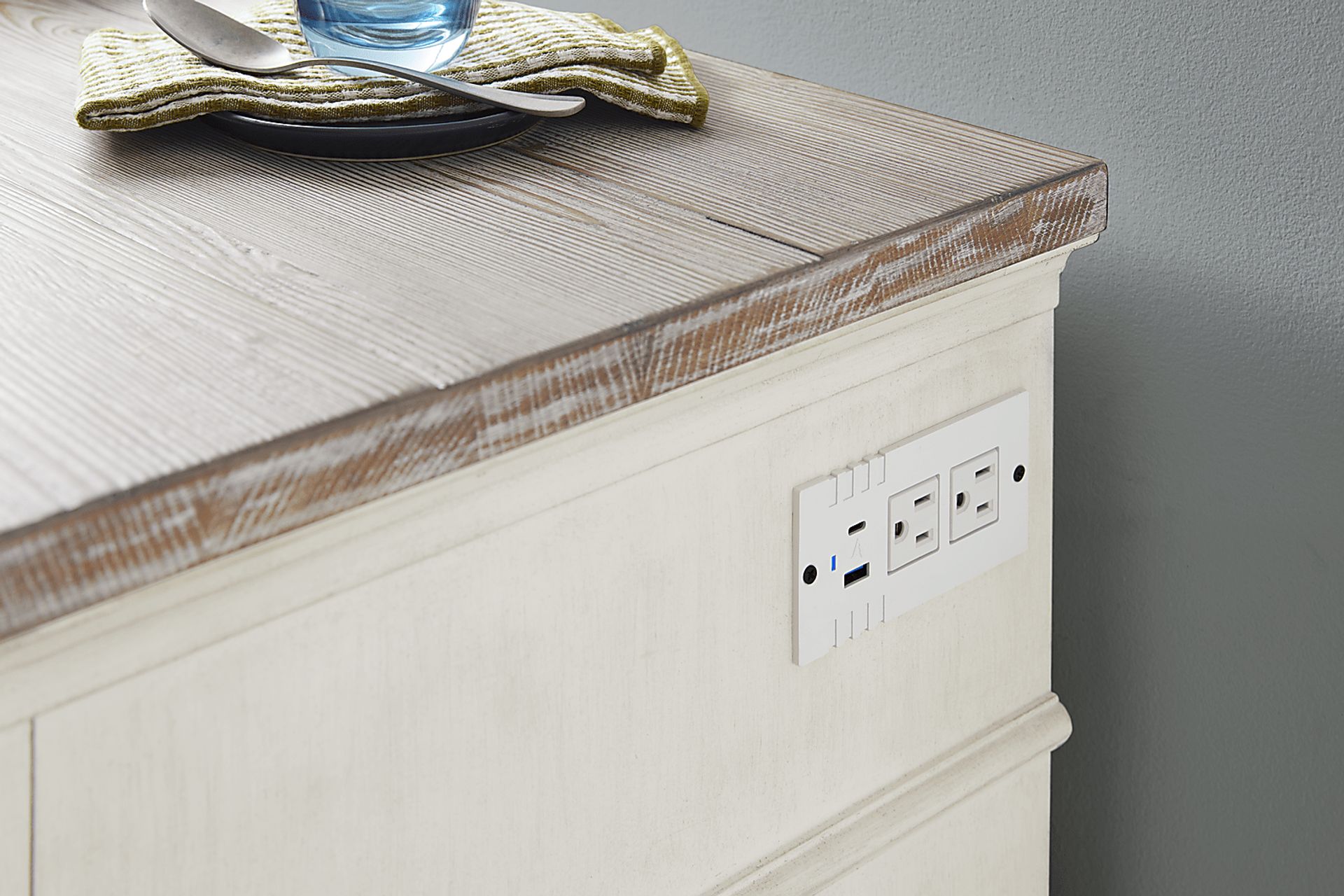 Lainey Cottage White Server - Image 6