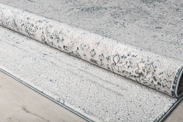 Lainy 5'3 x 7' Blue Rug - Thumbnail - Image 4