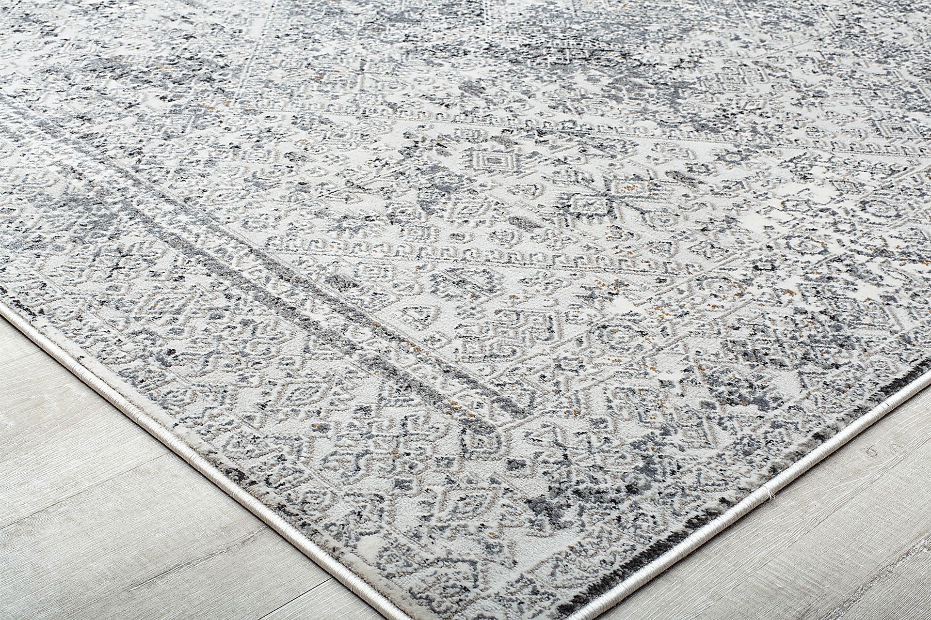 Lainy 8' x 10' Gray Rug - Image 3