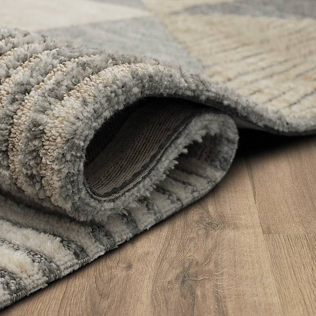 Lakeshore Drive Tan 9'5" x 12'9" Rug - Thumbnail - Image 4