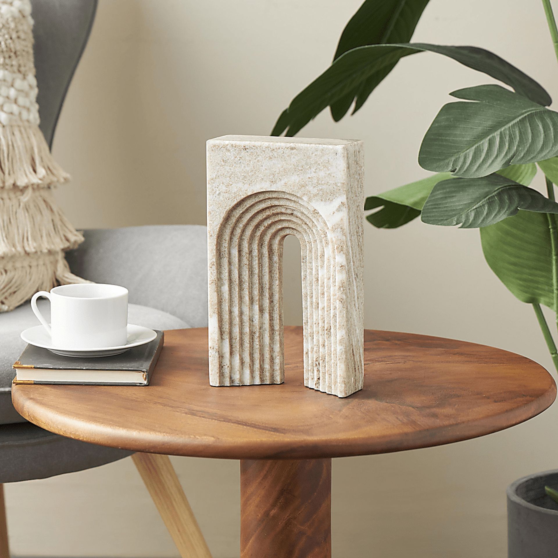 Lalne Beige Sculpture - Image 2