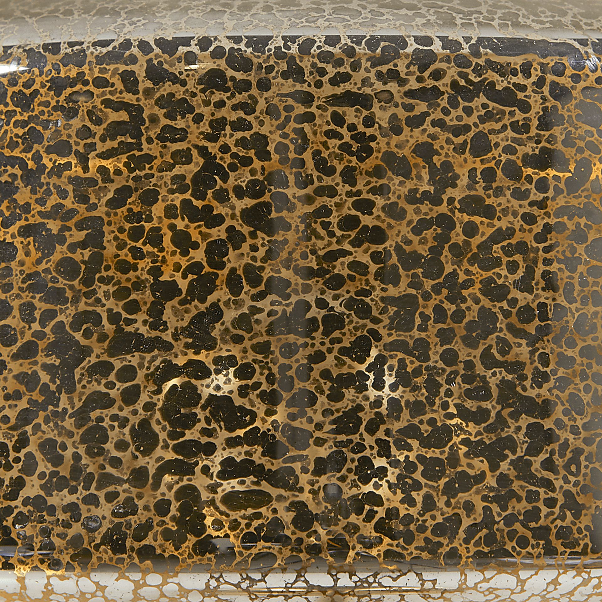 Lamiance Post Gold Lamp - Image 9