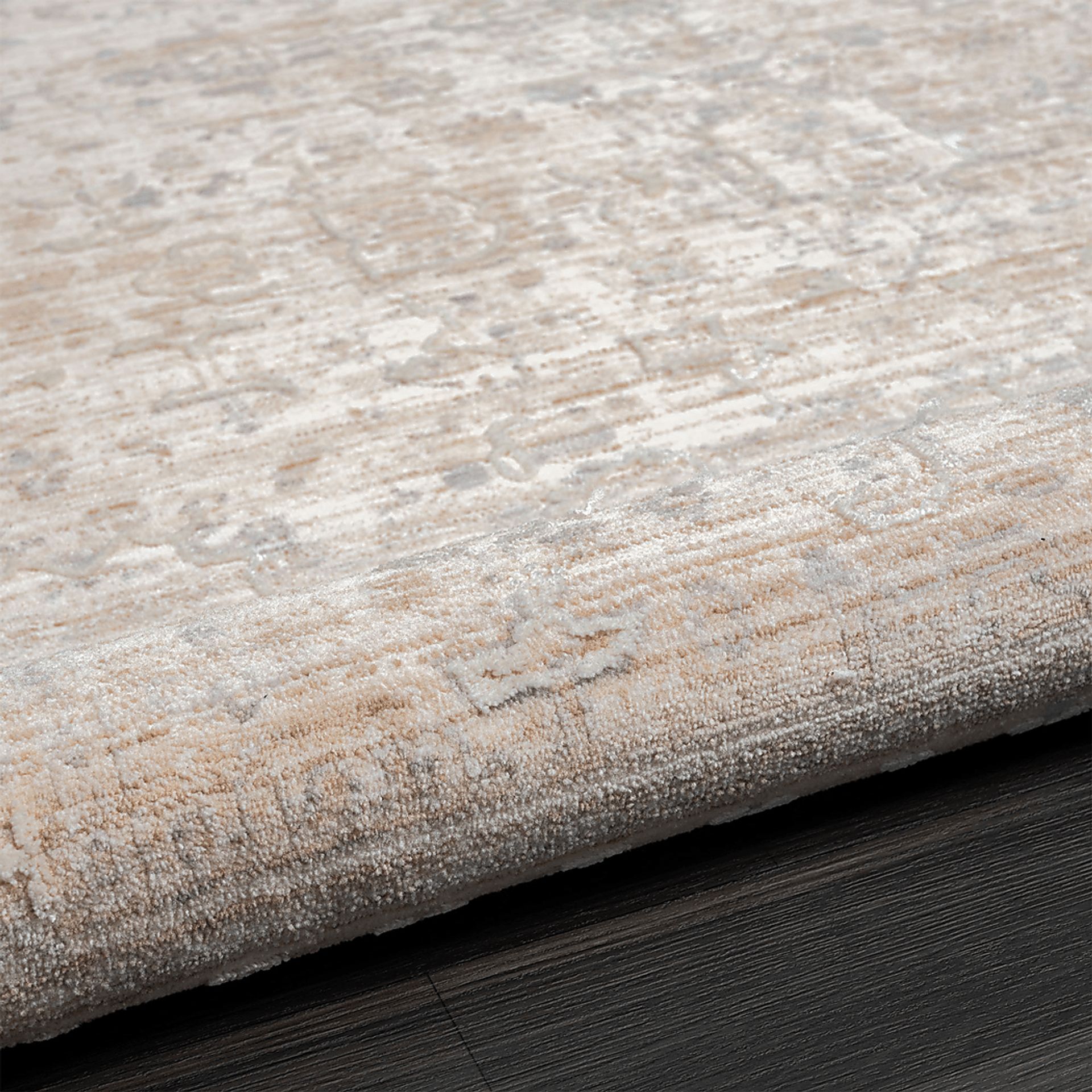 Lamisle Gray 4' x 6' Rug - Image 6