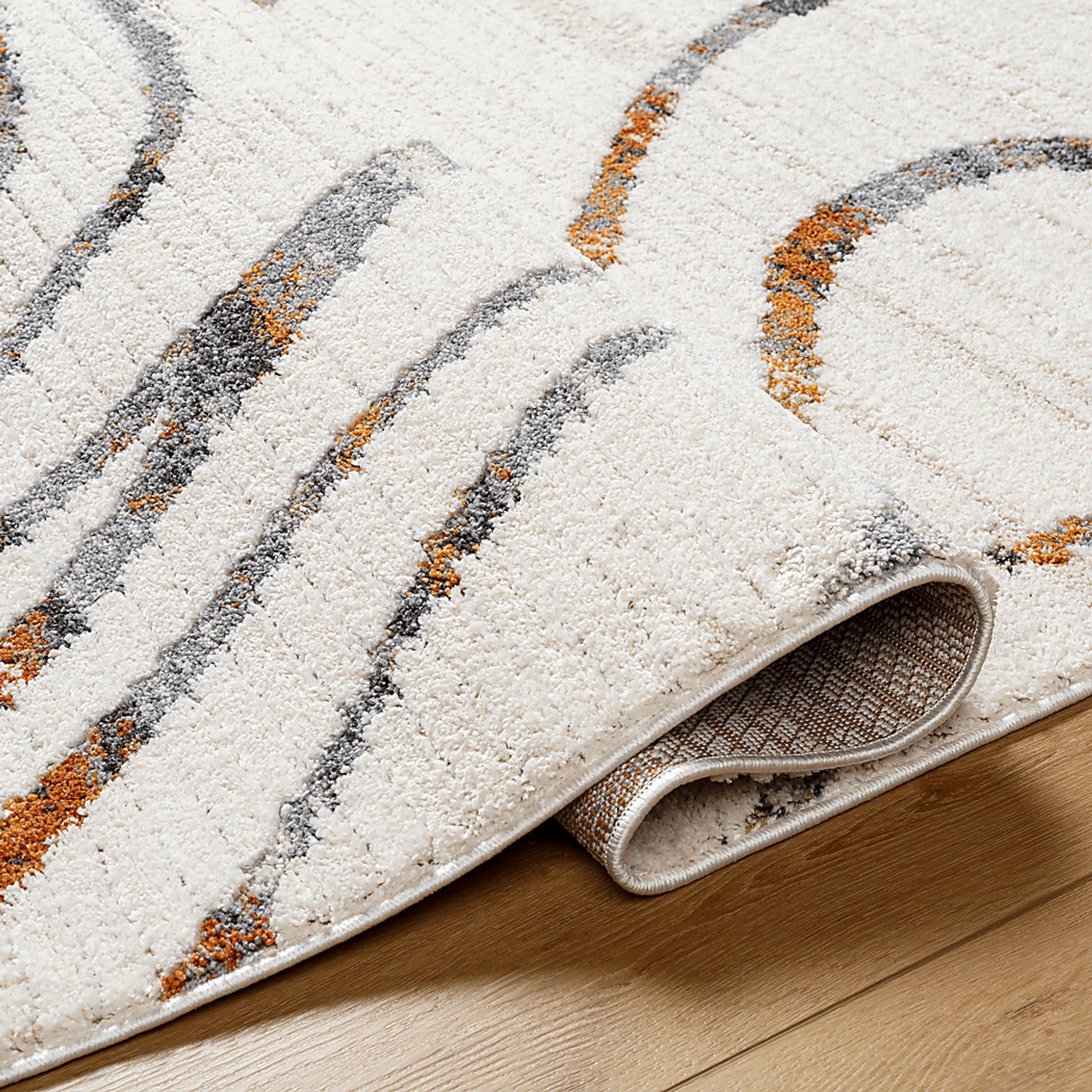Lamruen Cream 5'3 x 7' Area Rug - Image 4