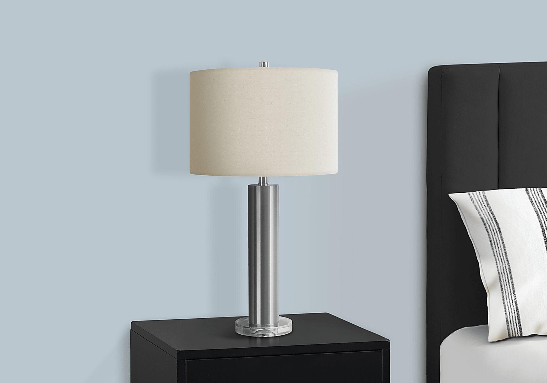 Lanco Home Silver Lamp - Image 2