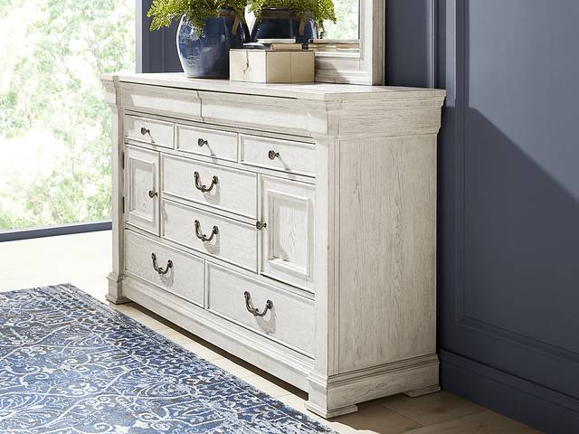 Landon Creek White 5 Pc King Panel Bedroom - Thumbnail - Image 6