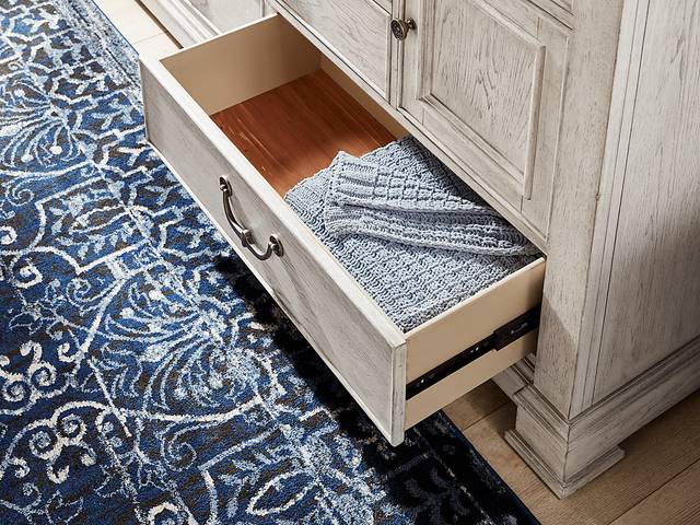 Landon Creek White 5 Pc King Panel Bedroom - Thumbnail - Image 8