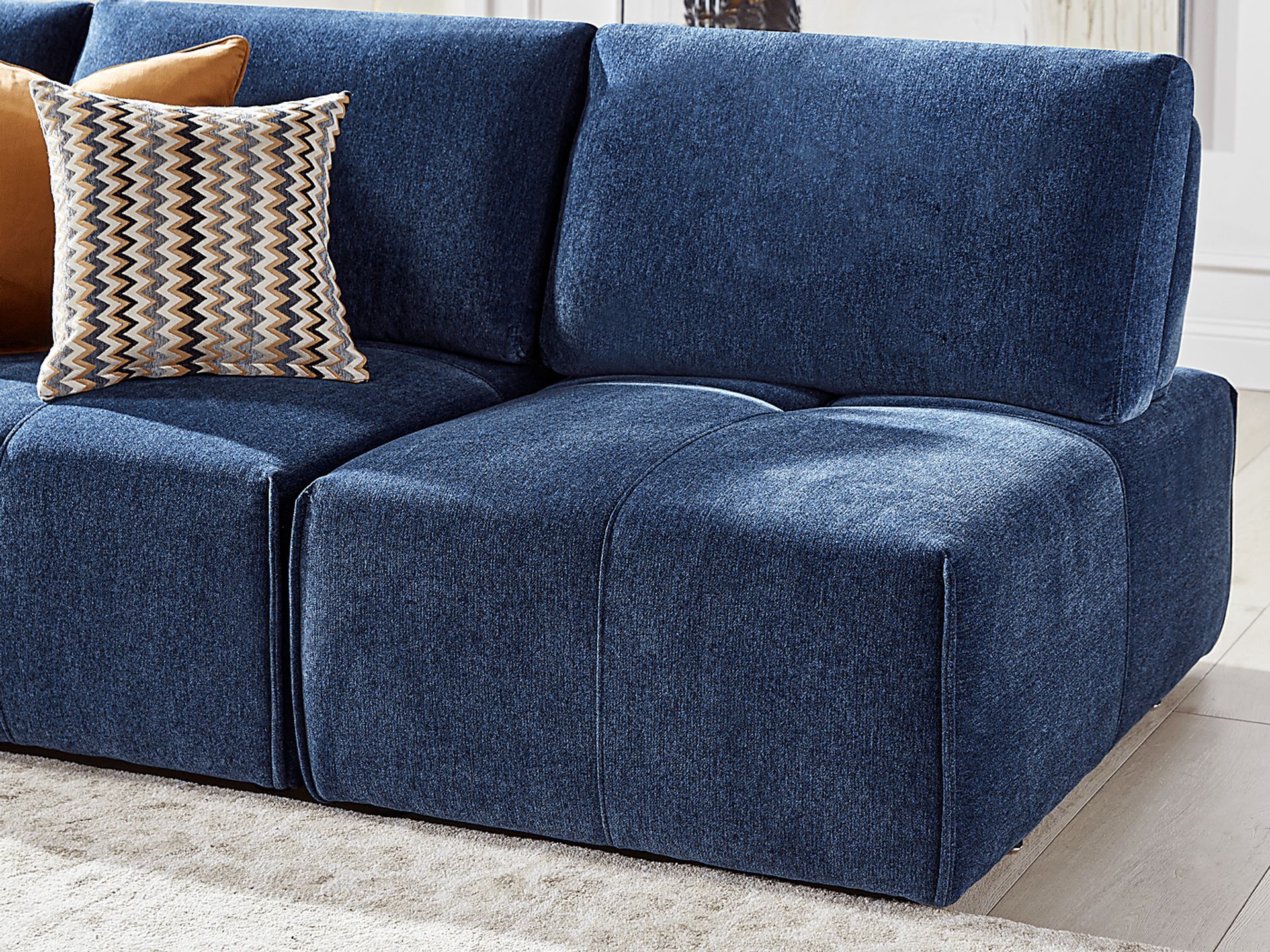 Laney Blue 5 Pc Sectional - Image 4