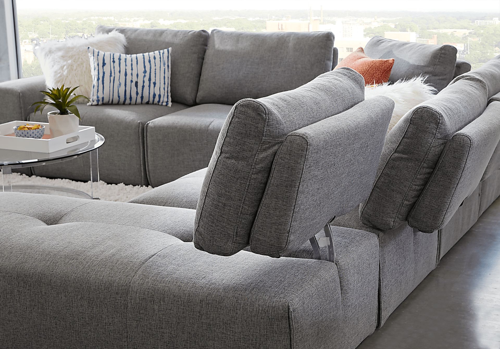 Laney Park Dark Gray 6 Pc Sectional - Image 5