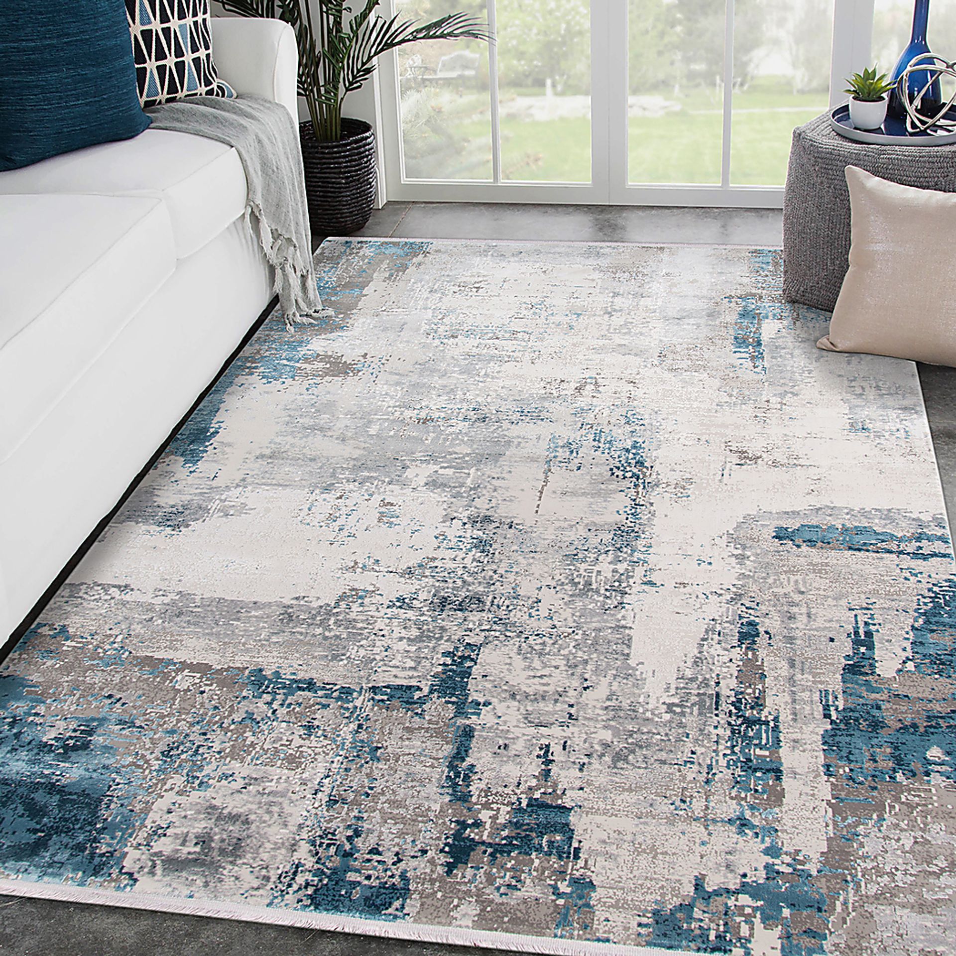 Lanilem Gray 4'11 x 7'6 Rug - Image 2