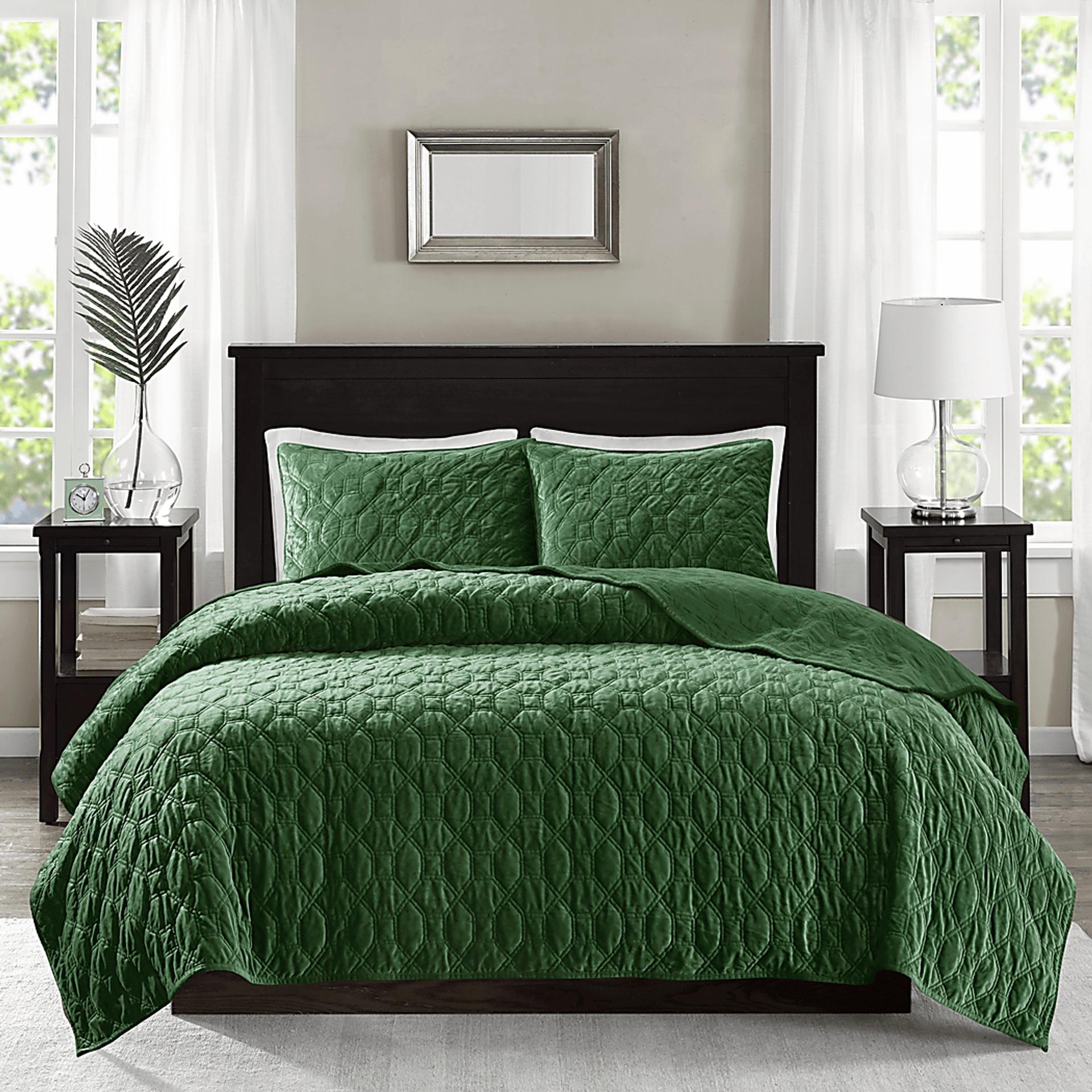 Larah Green 3 Pc King Coverlet Set