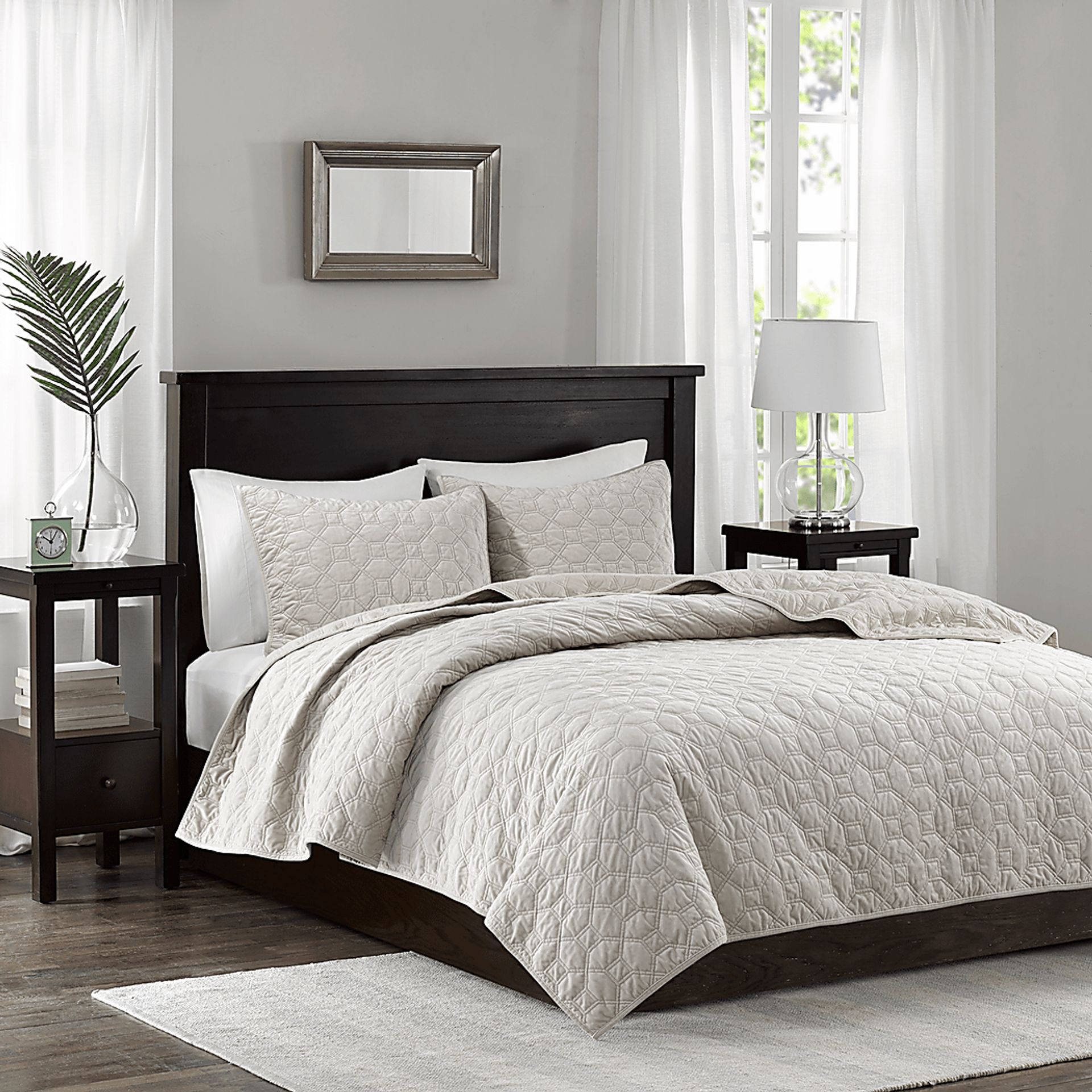 Larah Ivory 3 Pc Queen Coverlet Set - Image 2