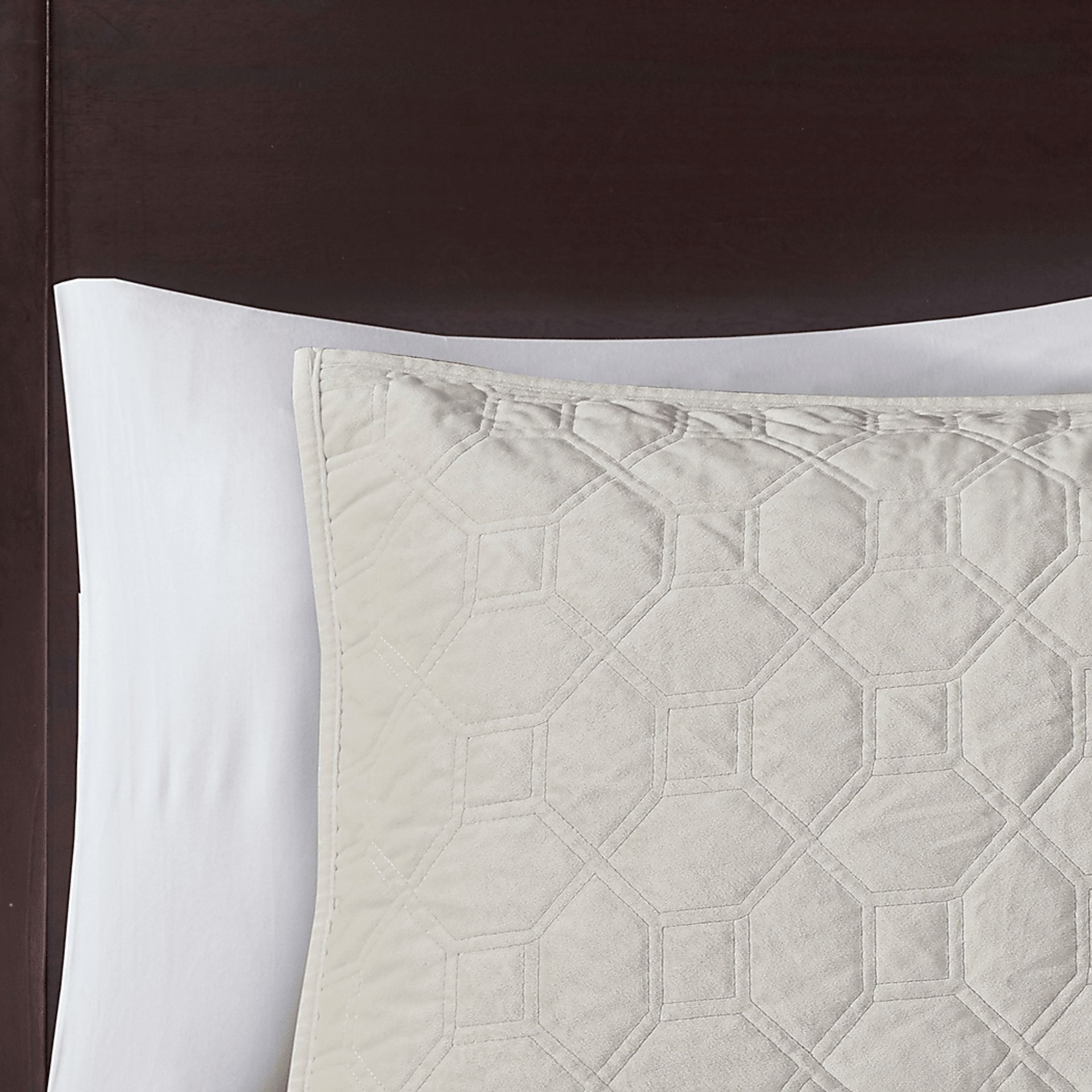 Larah Ivory 3 Pc Queen Coverlet Set - Image 5