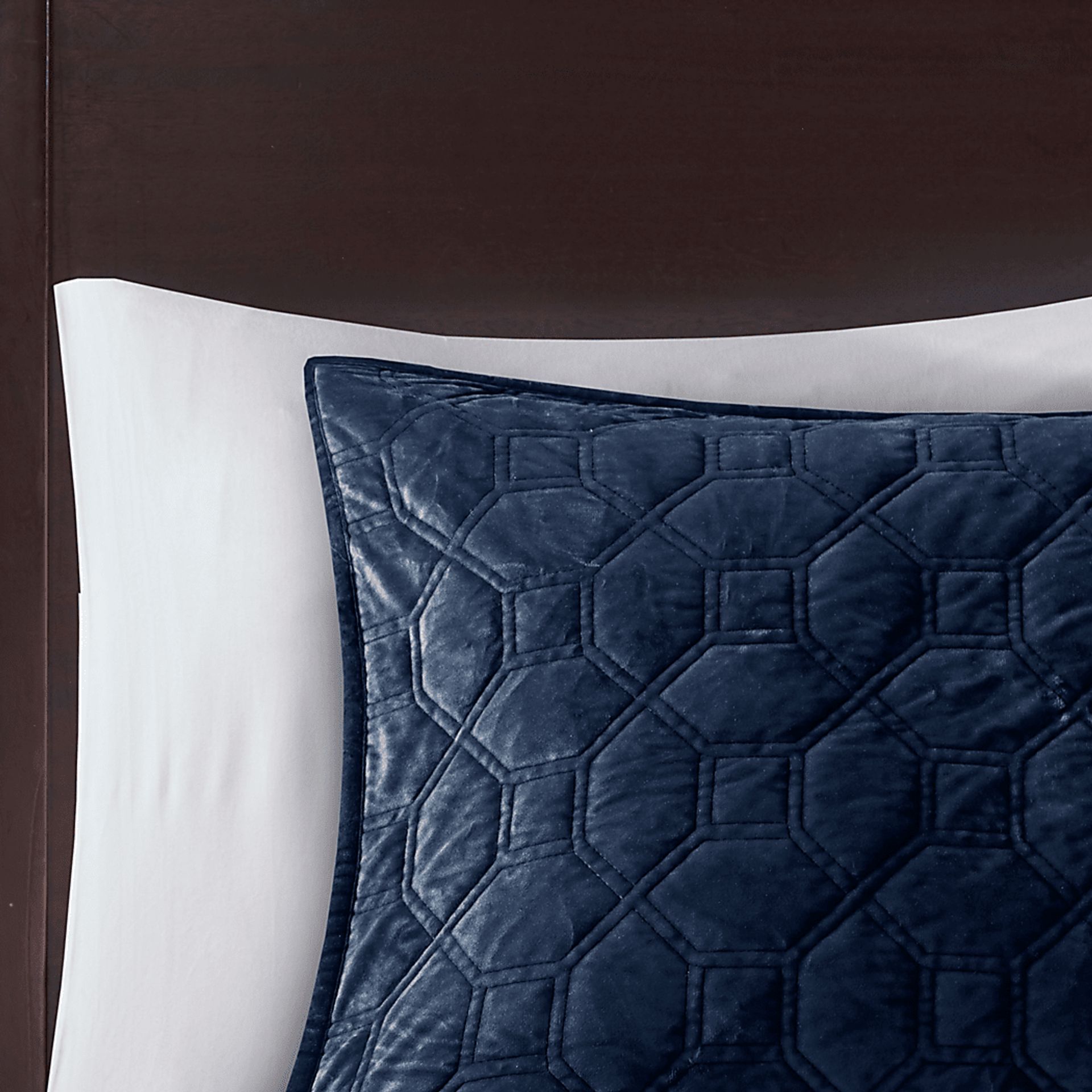 Larah Navy 3 Pc Queen Coverlet Set - Image 5