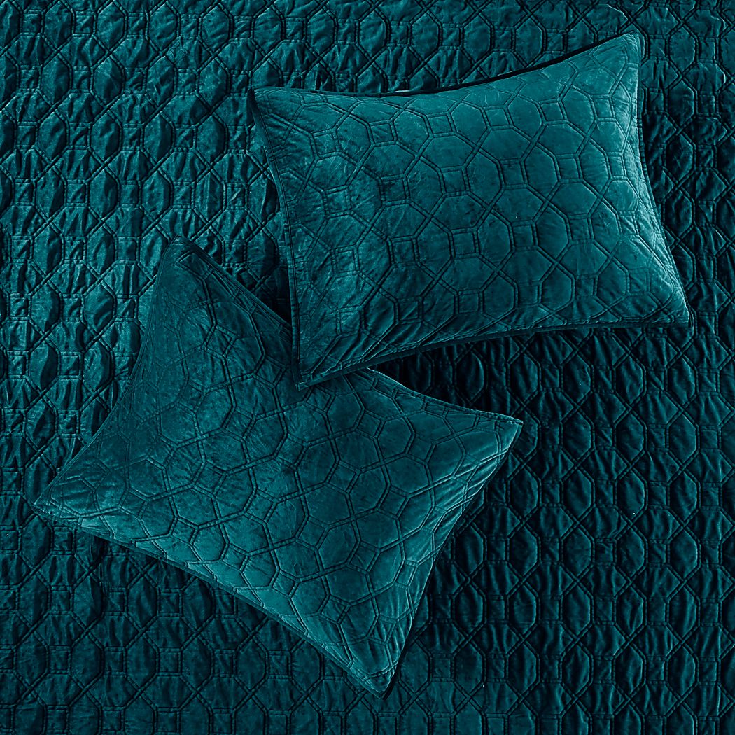Larah Coverlet - Thumbnail 3