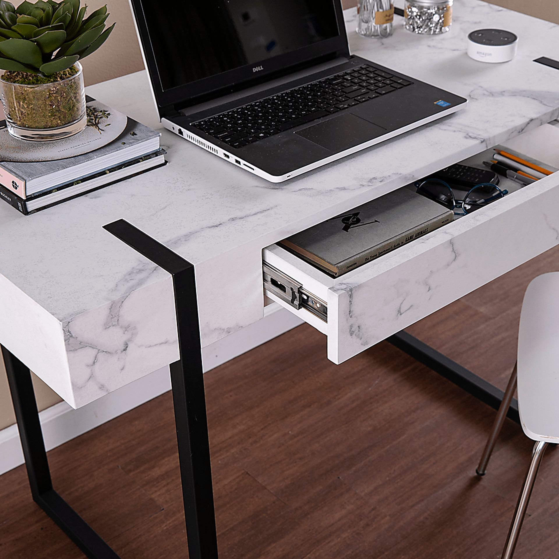 Laramice White Desk - Image 7