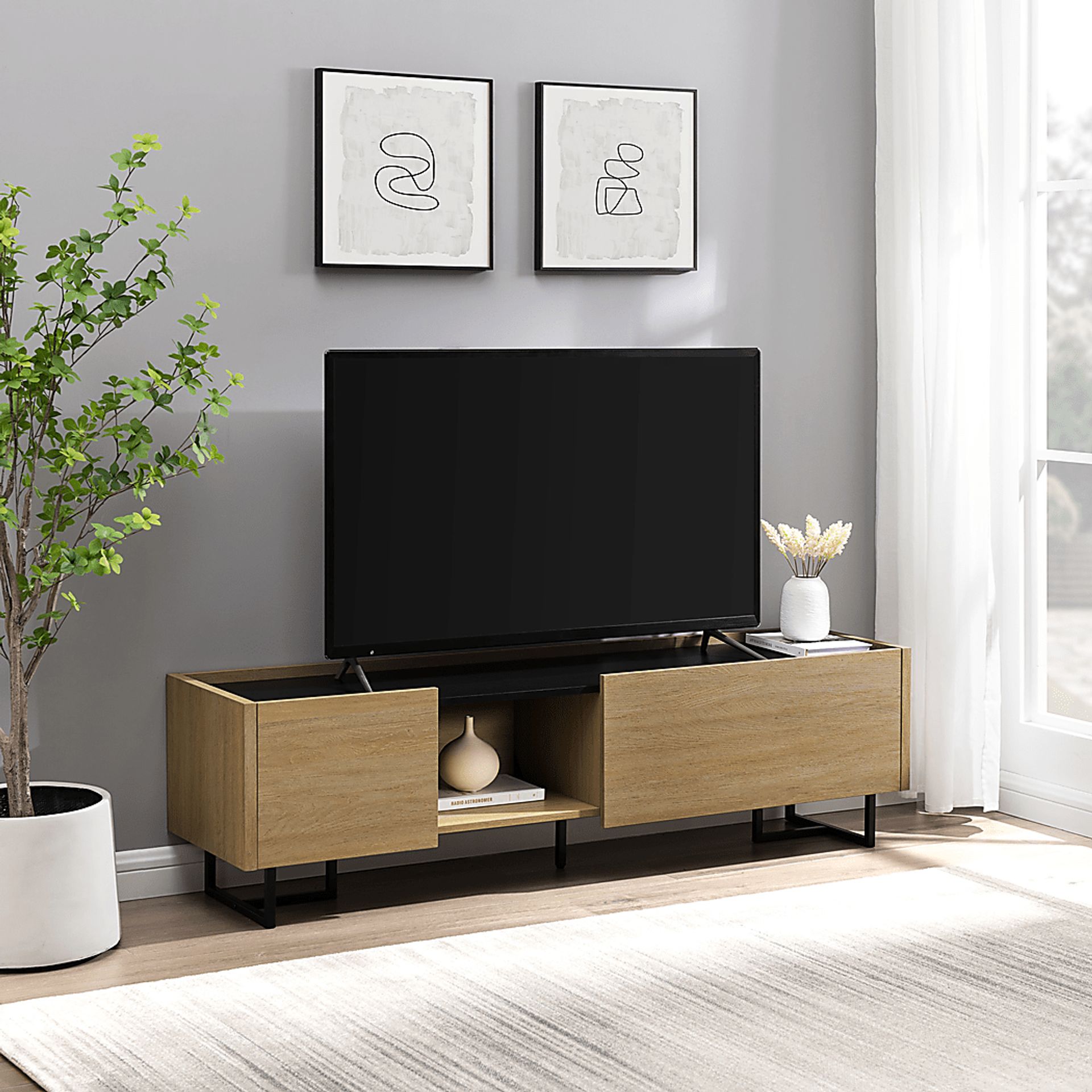 Laramir Oak 63 in. Console - Image 3