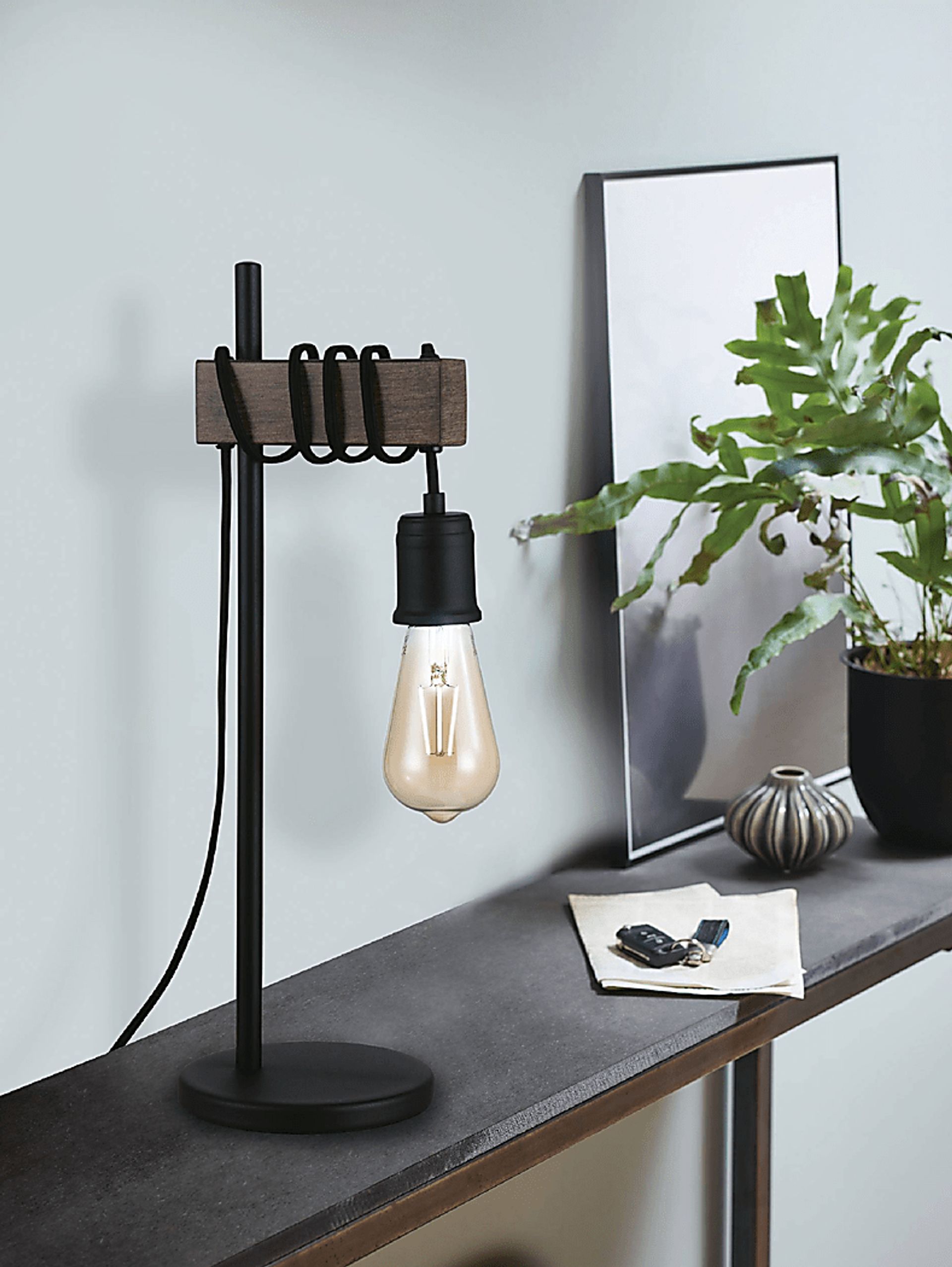 Laredo Bay Black Lamp - Image 4